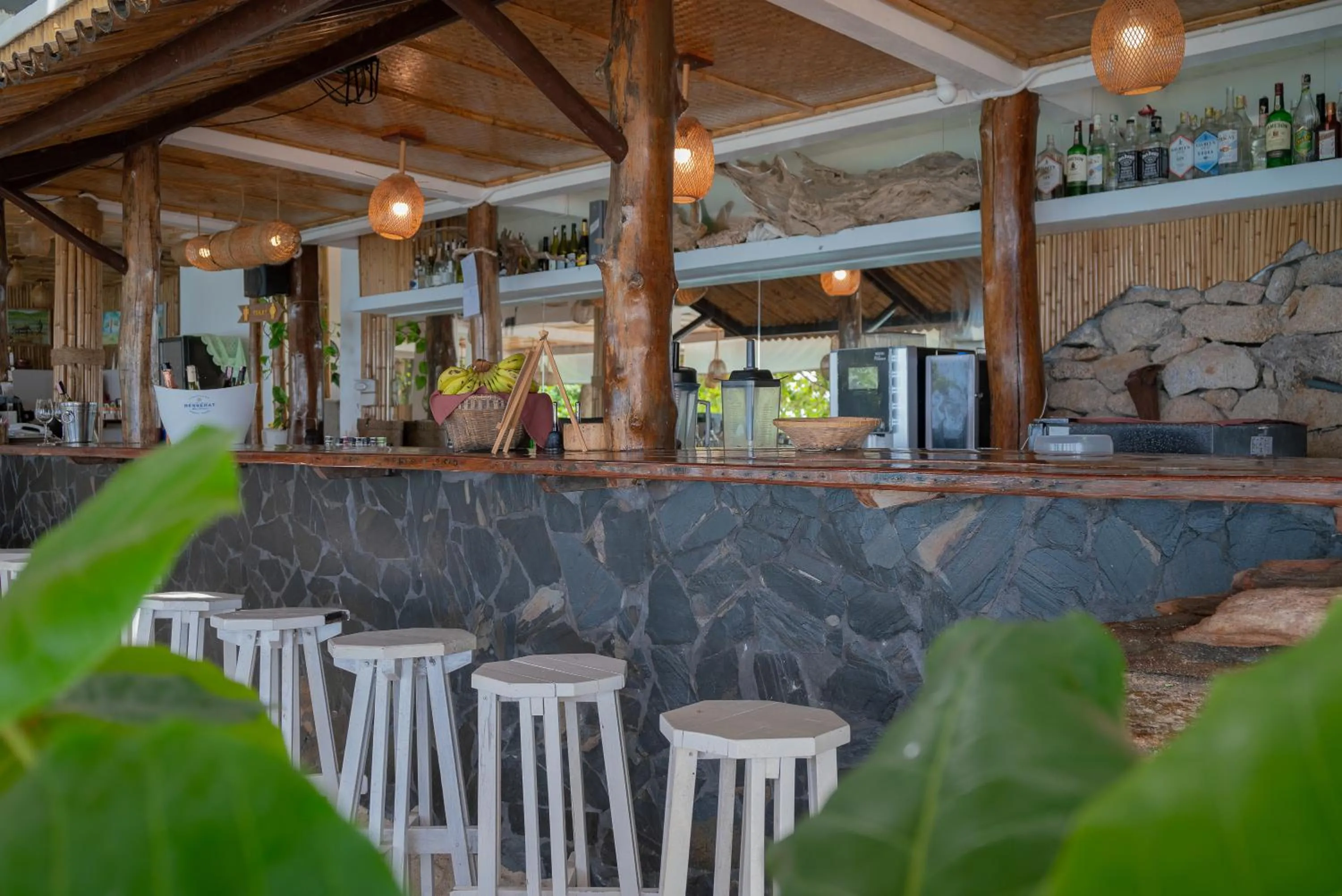 Restaurant/places to eat in Sai Daeng Resort