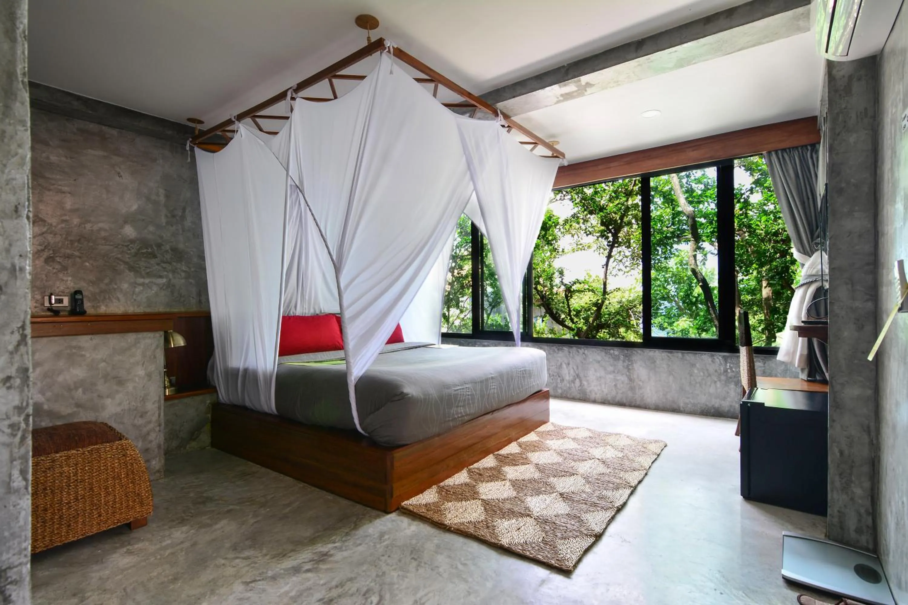 Bathroom, Bed in Sai Daeng Resort