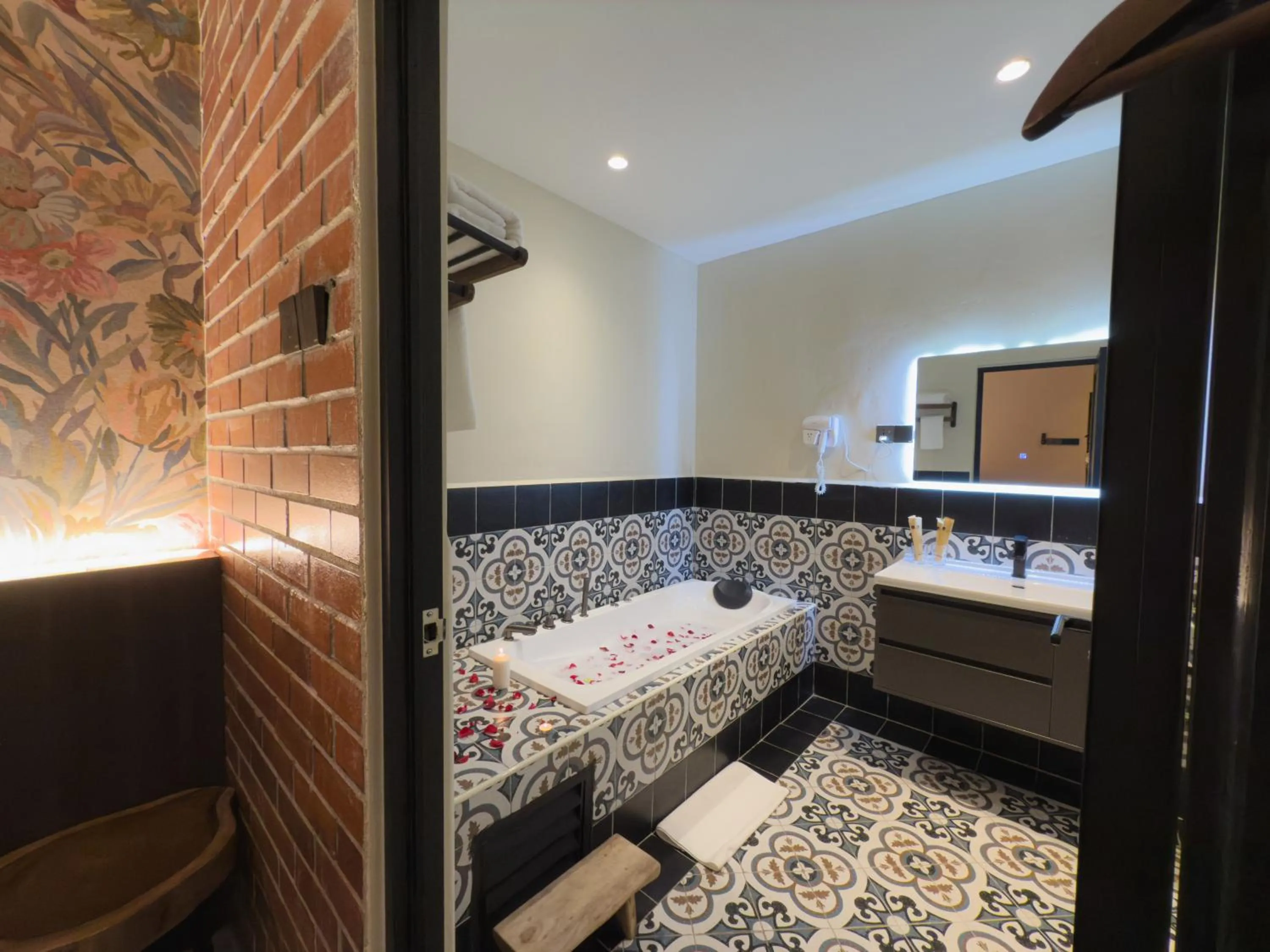 Bed in RARE Heritage House