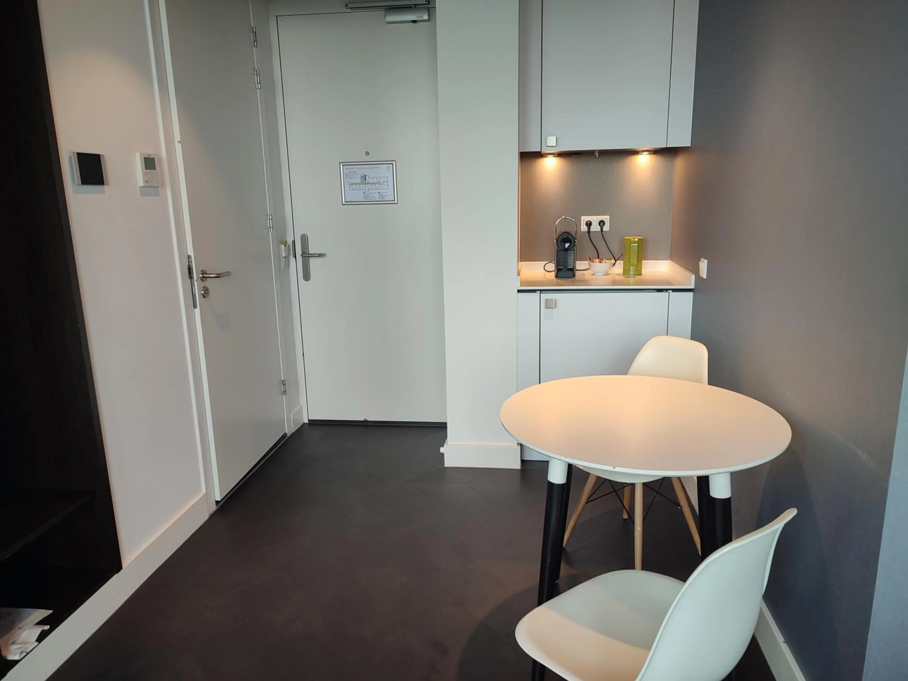 Kitchen or kitchenette in B-aparthotel Kennedy