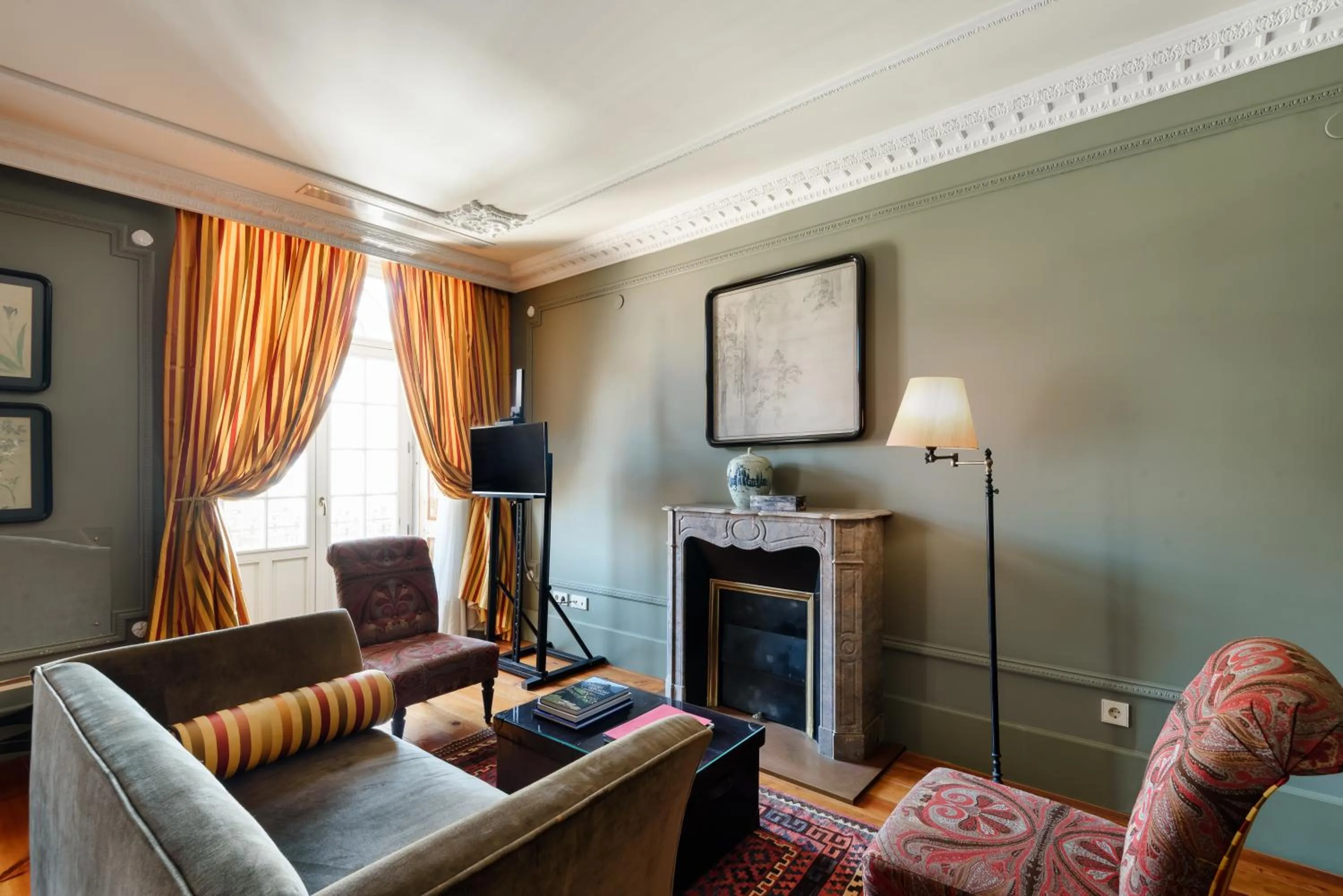 TV and multimedia in M Maison Particulière Porto