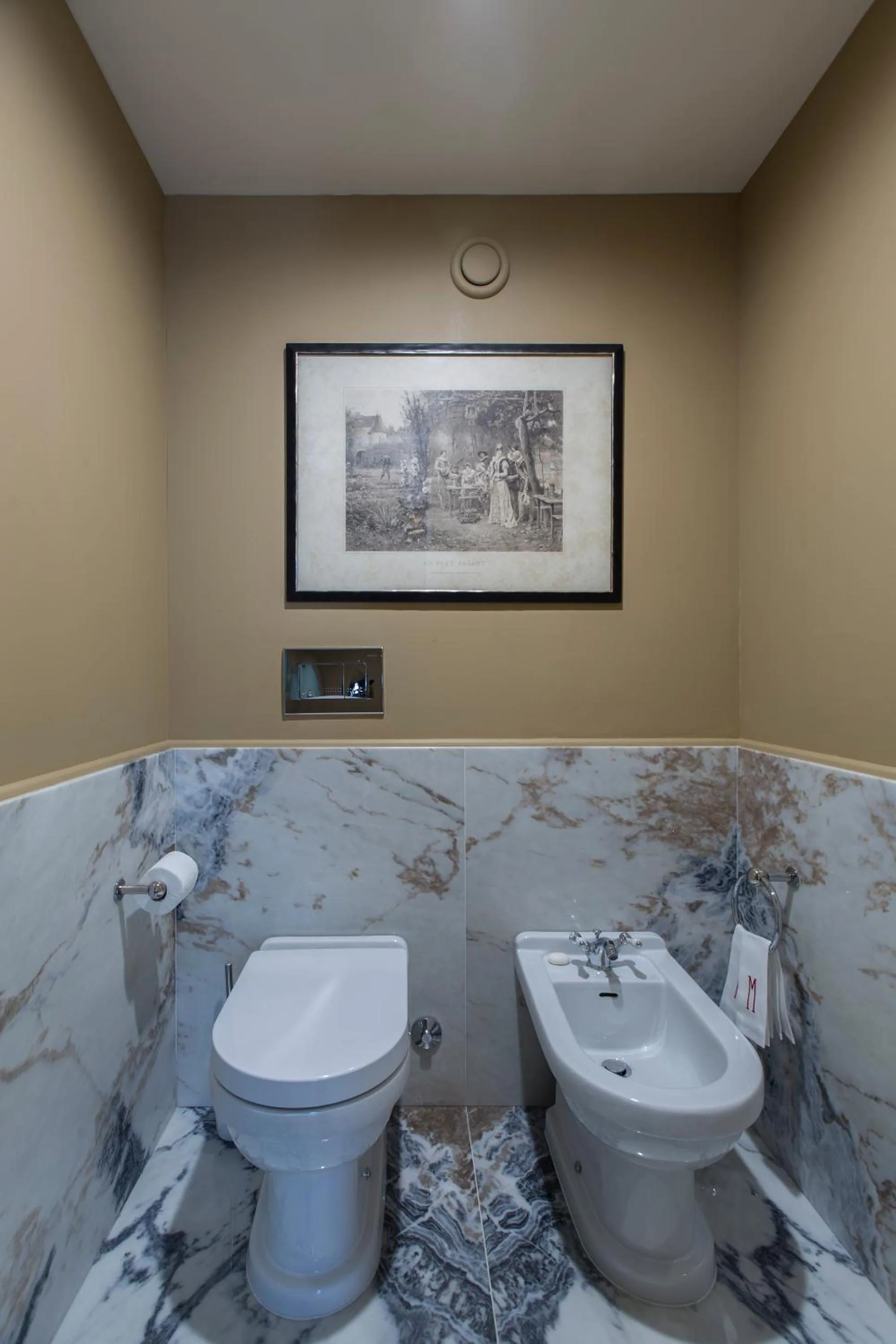 Toilet in M Maison Particulière Porto