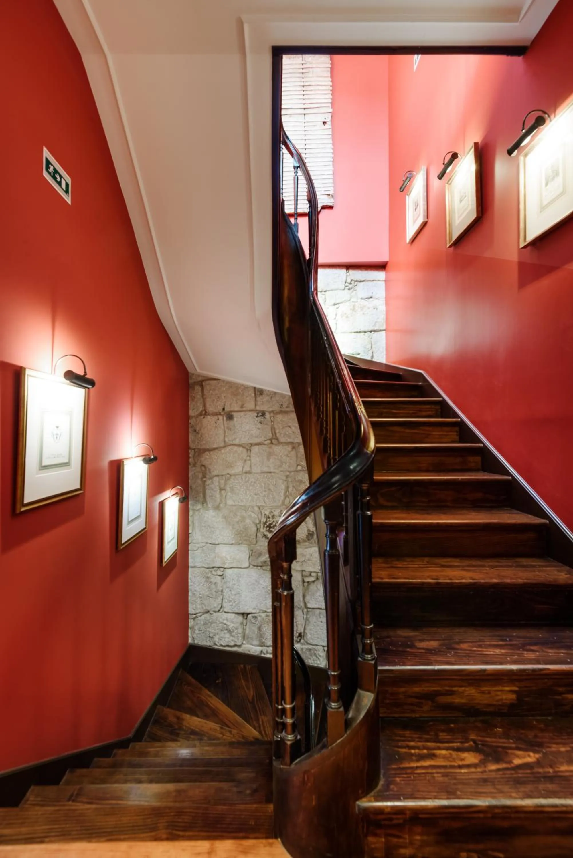 Decorative detail in M Maison Particulière Porto