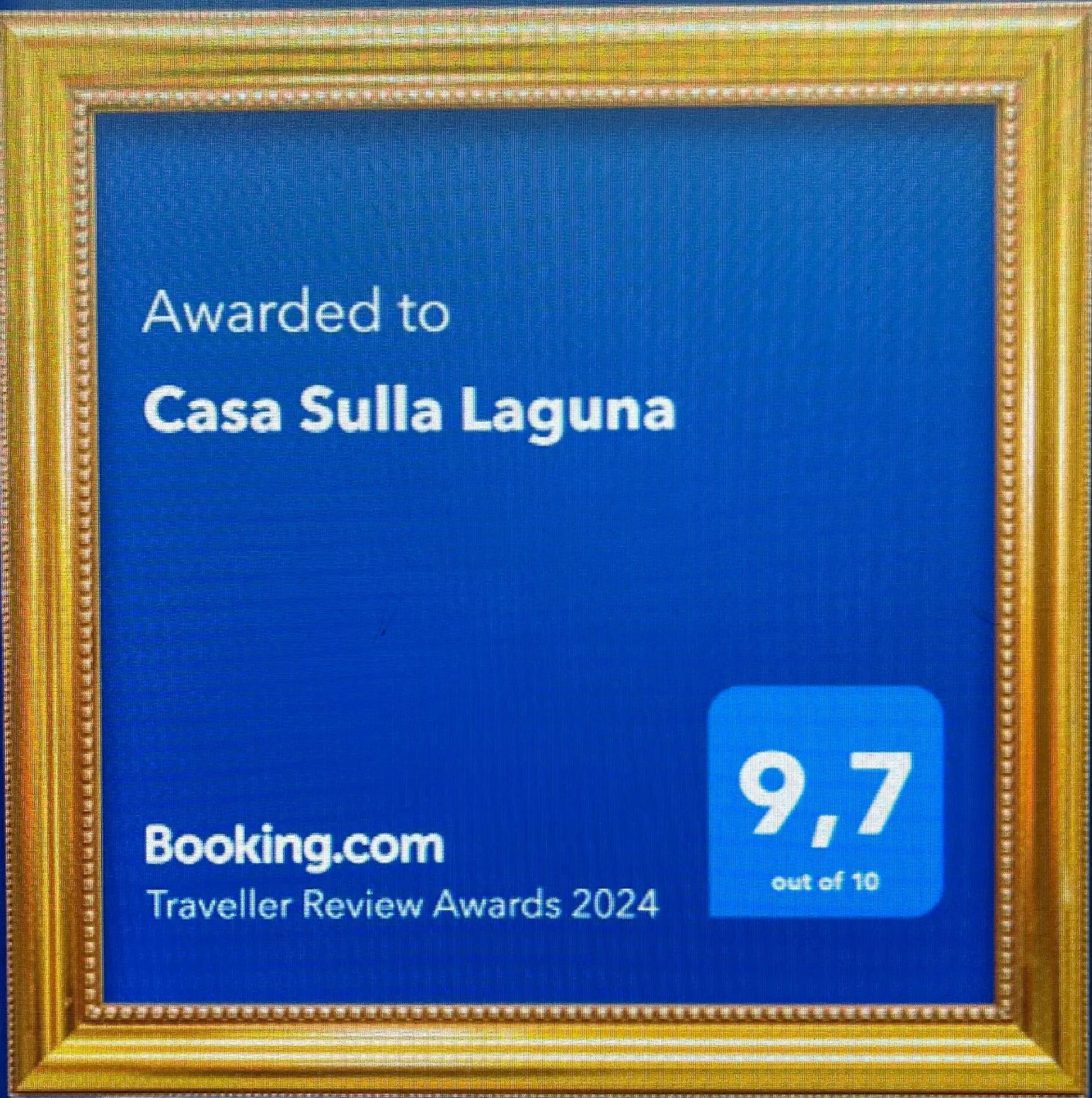 Logo/Certificate/Sign in Casa Sulla Laguna