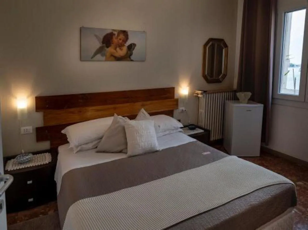 Photo of the whole room, Bed in Casa Sulla Laguna