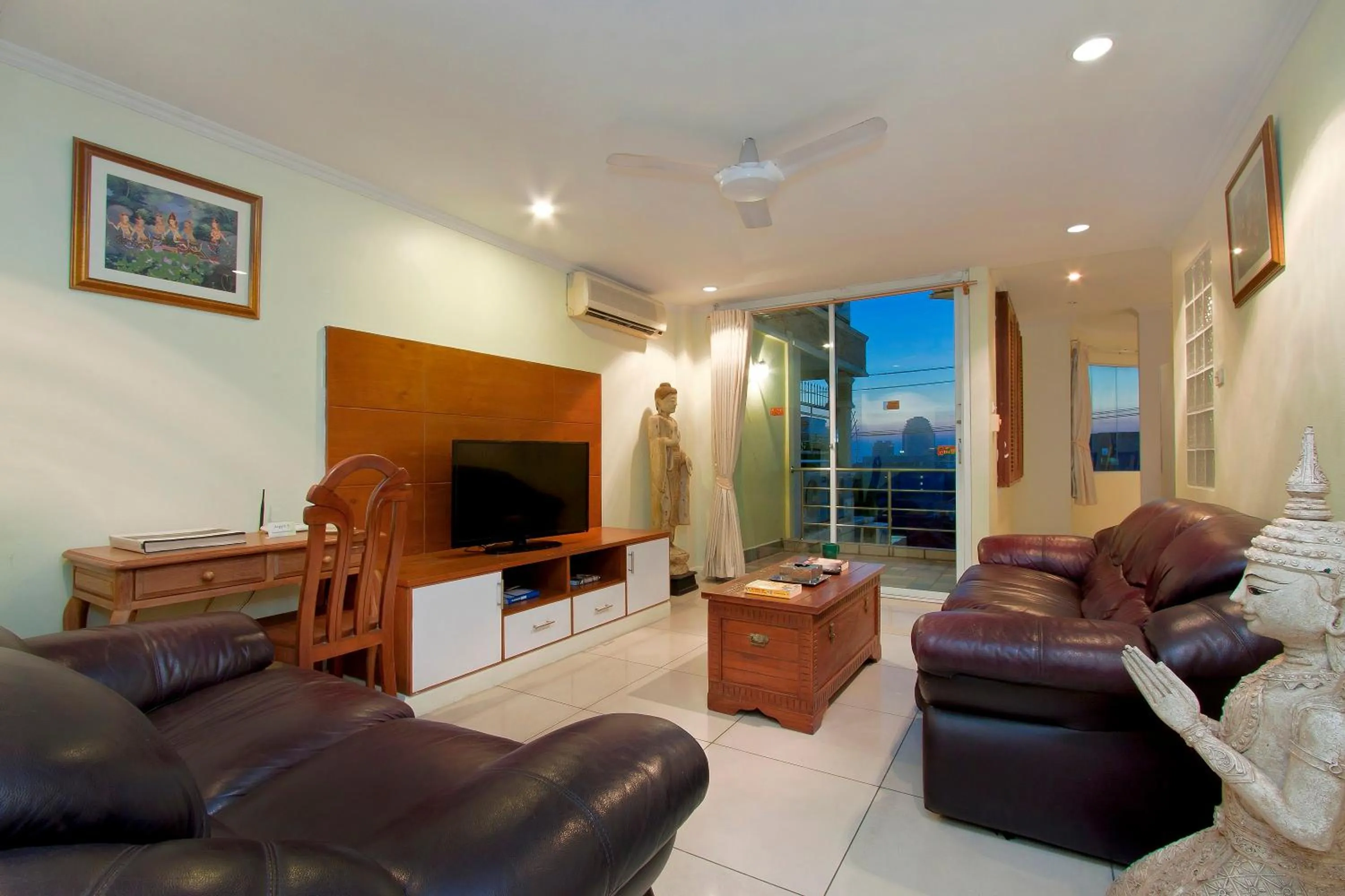 Living room in Argyle Apartments Pattaya