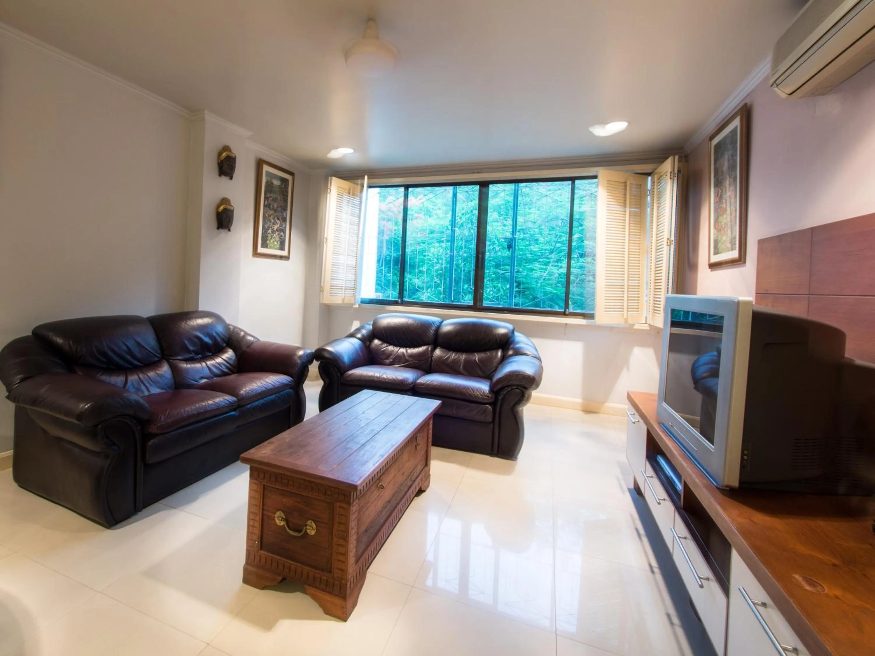 TV and multimedia in Argyle Apartments Pattaya