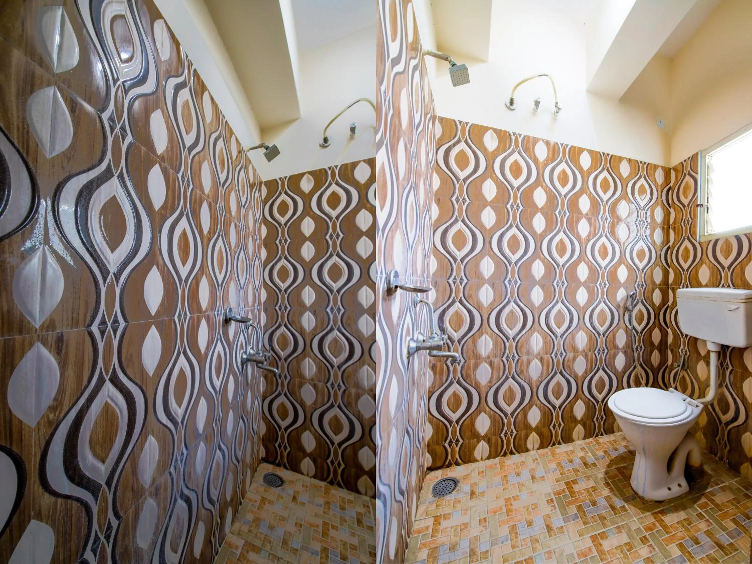 Bathroom in Lusia Inn