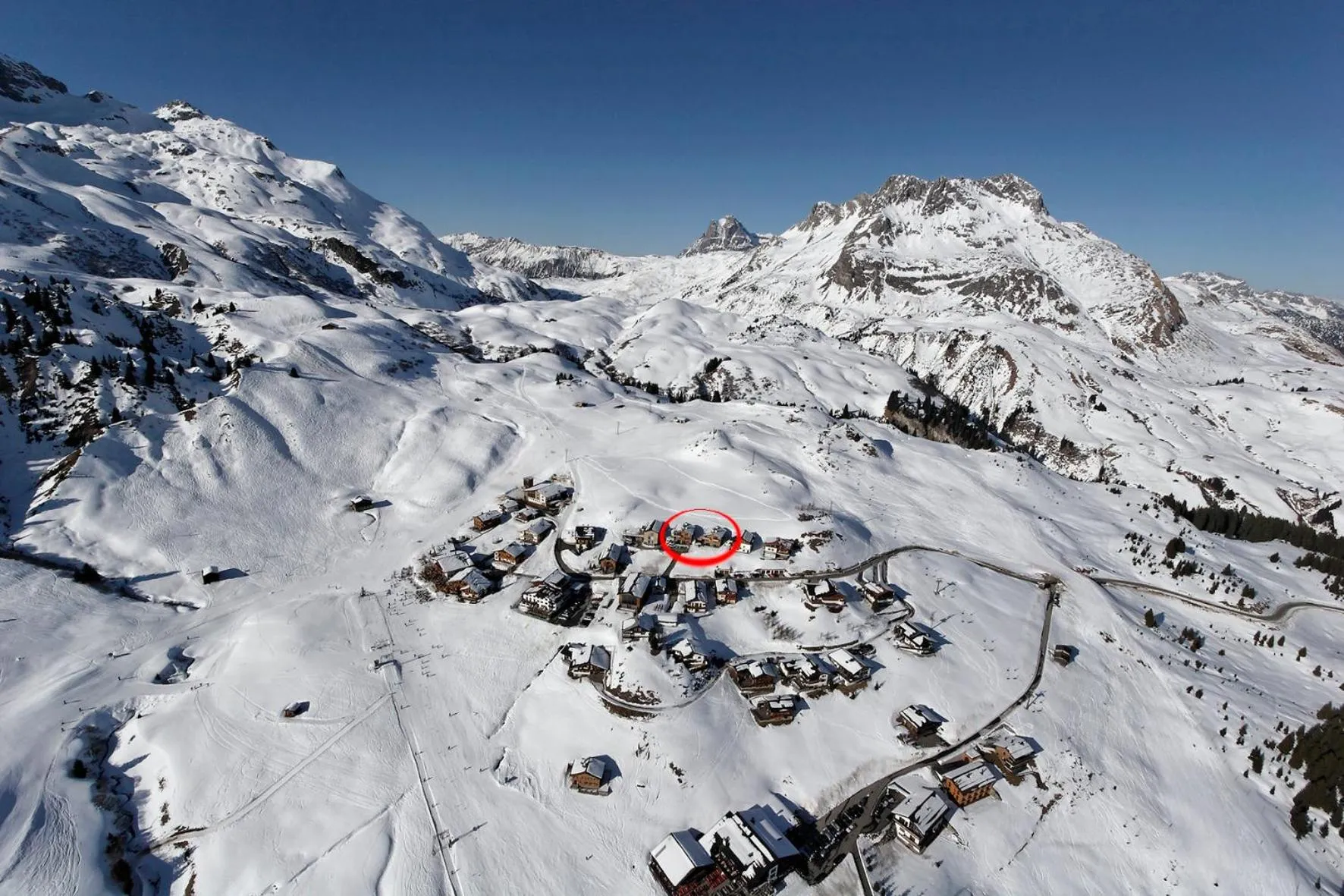 Property building in LAMA Appartement