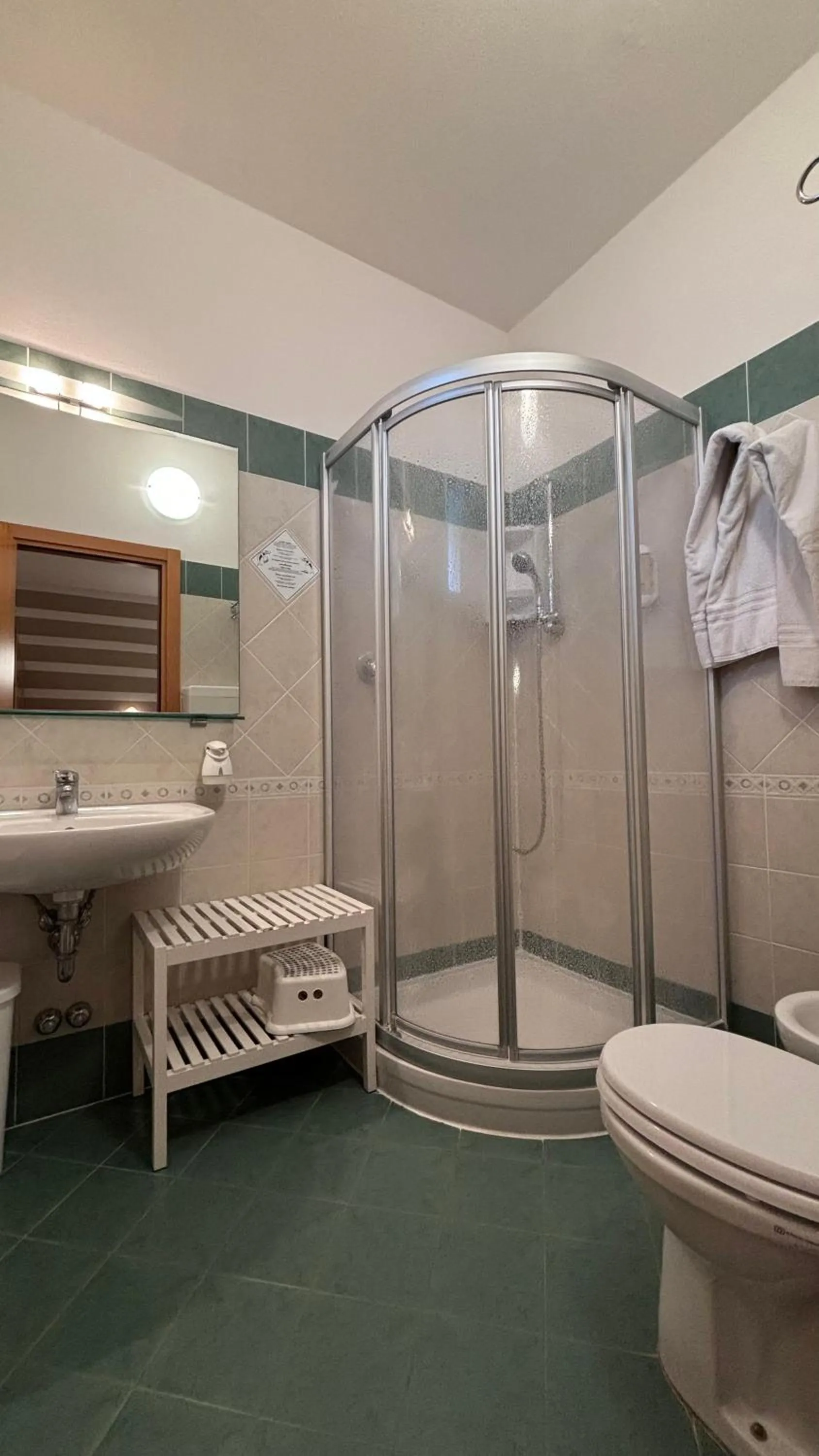 Bathroom in Pinetina Mare Baby Family Hotel