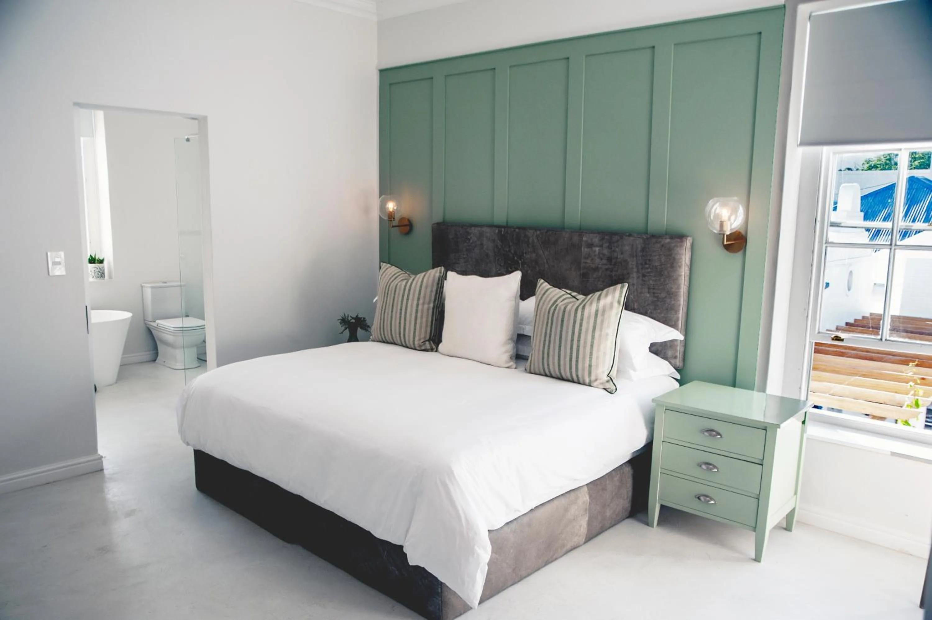 Bed in The Grand Hotel Robertson