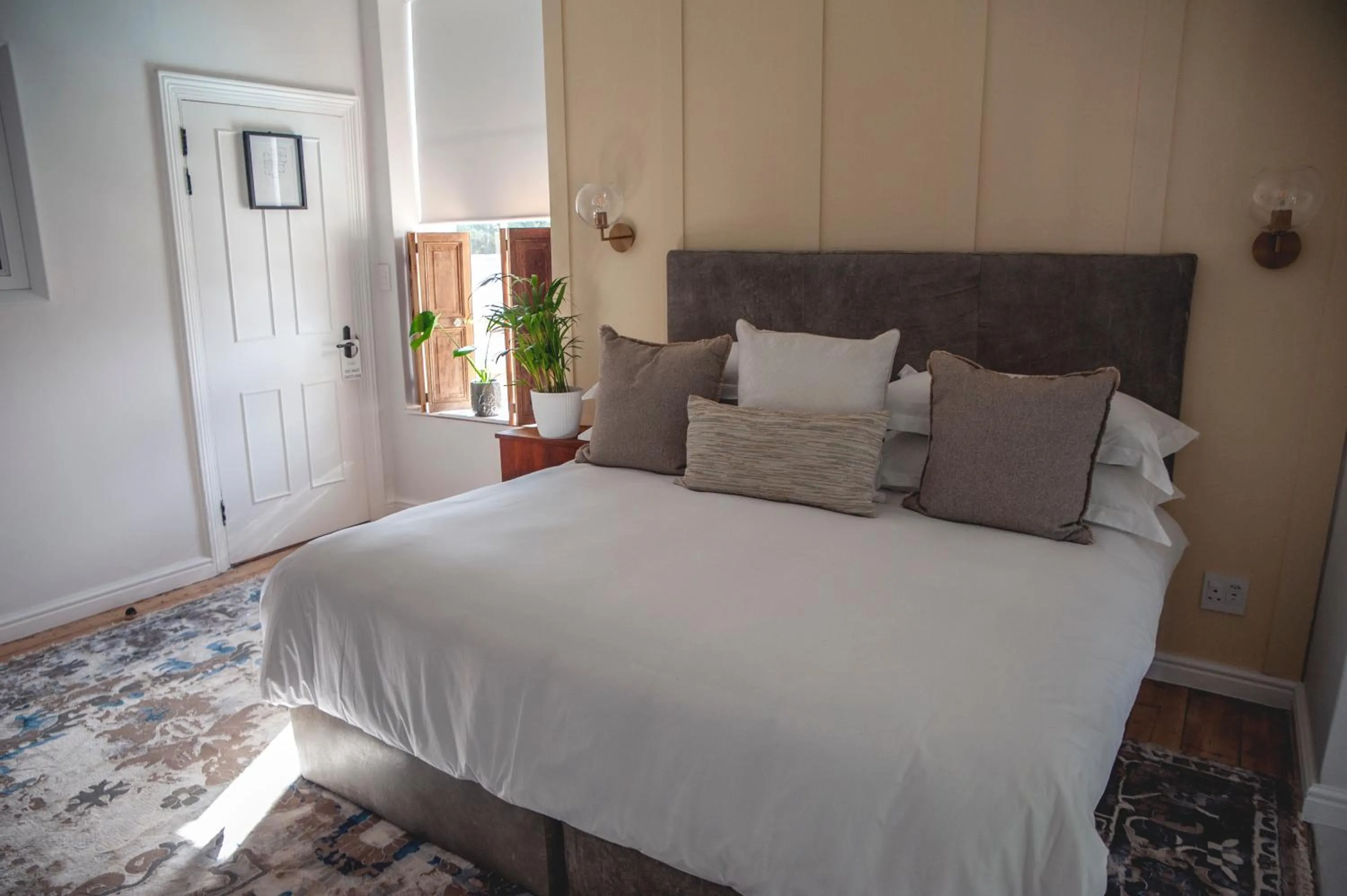 Bed in The Grand Hotel Robertson