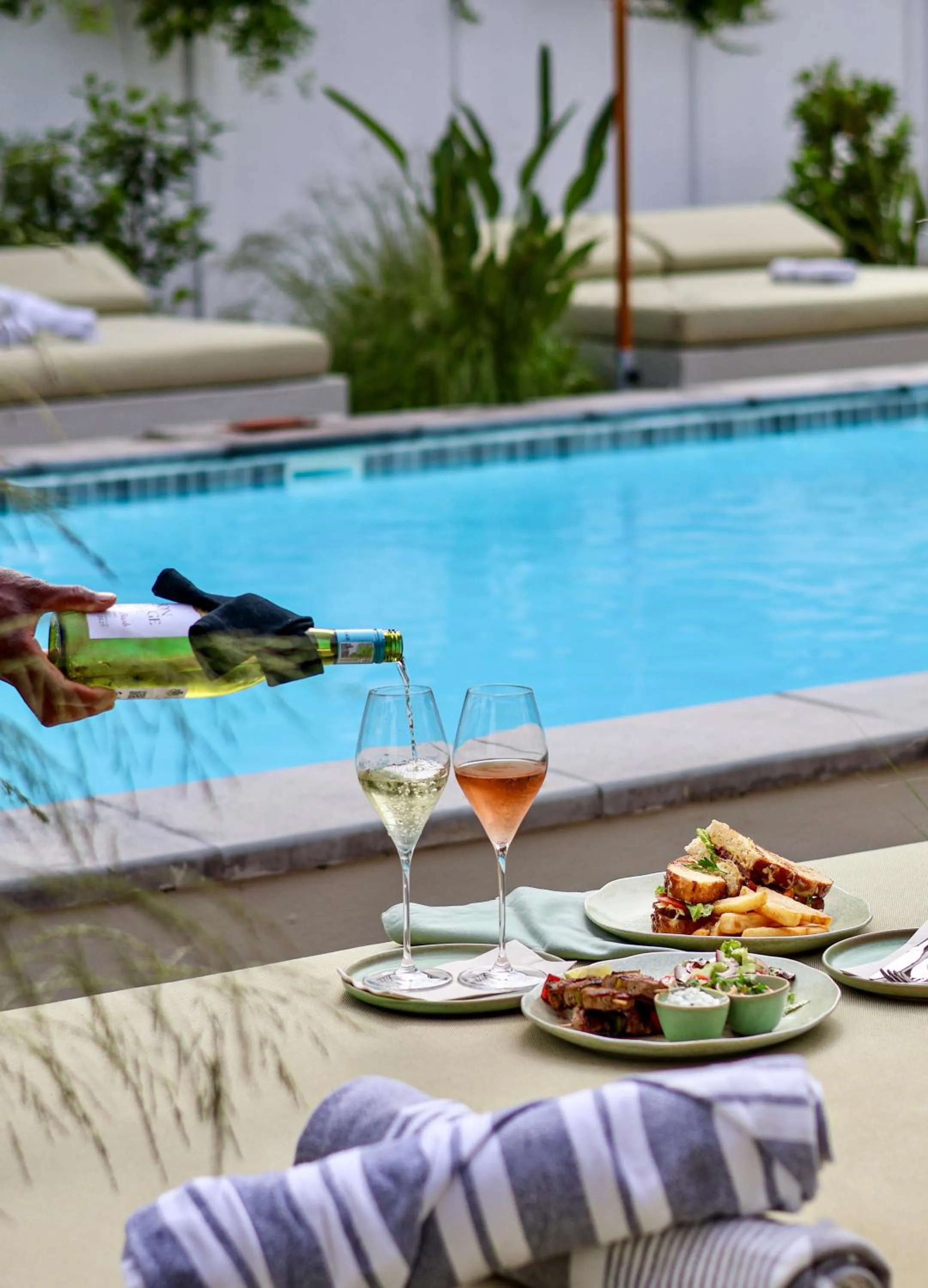 The Grand Hotel Robertson