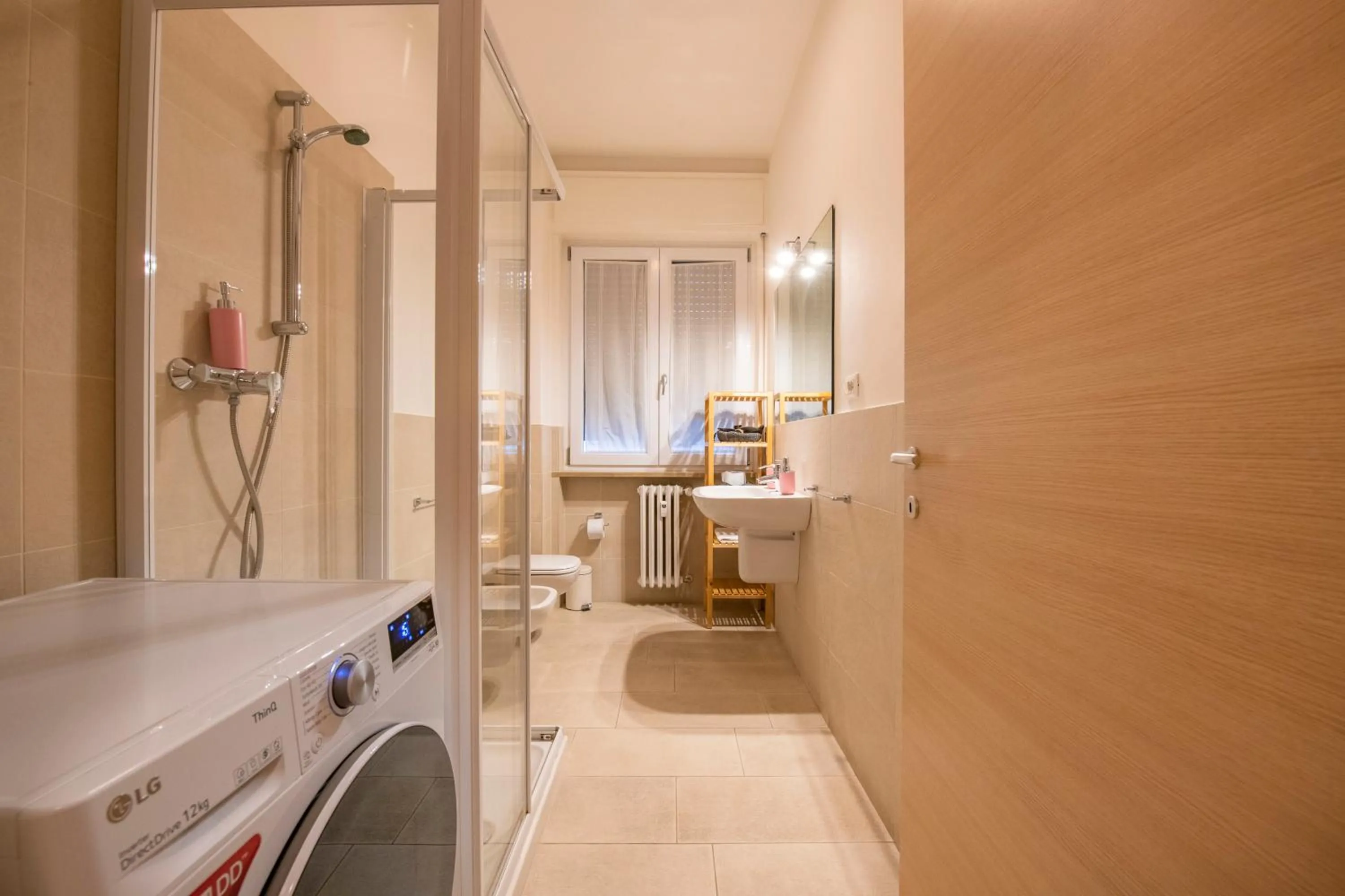 Toilet in Borgo Trento Home, vicinissimo ospedale Borgo Trento e centro storico