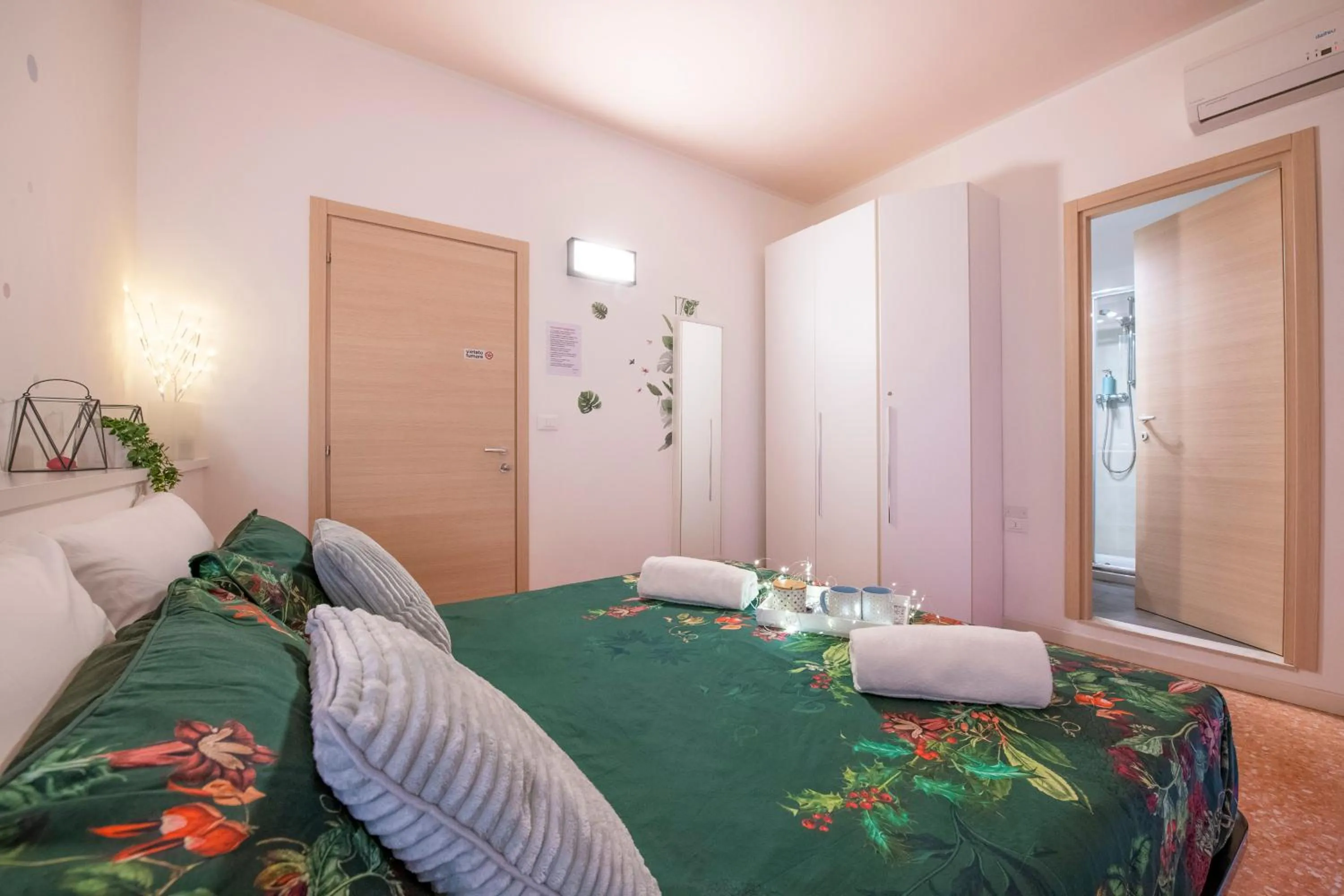 Bed in Borgo Trento Home, vicinissimo ospedale Borgo Trento e centro storico