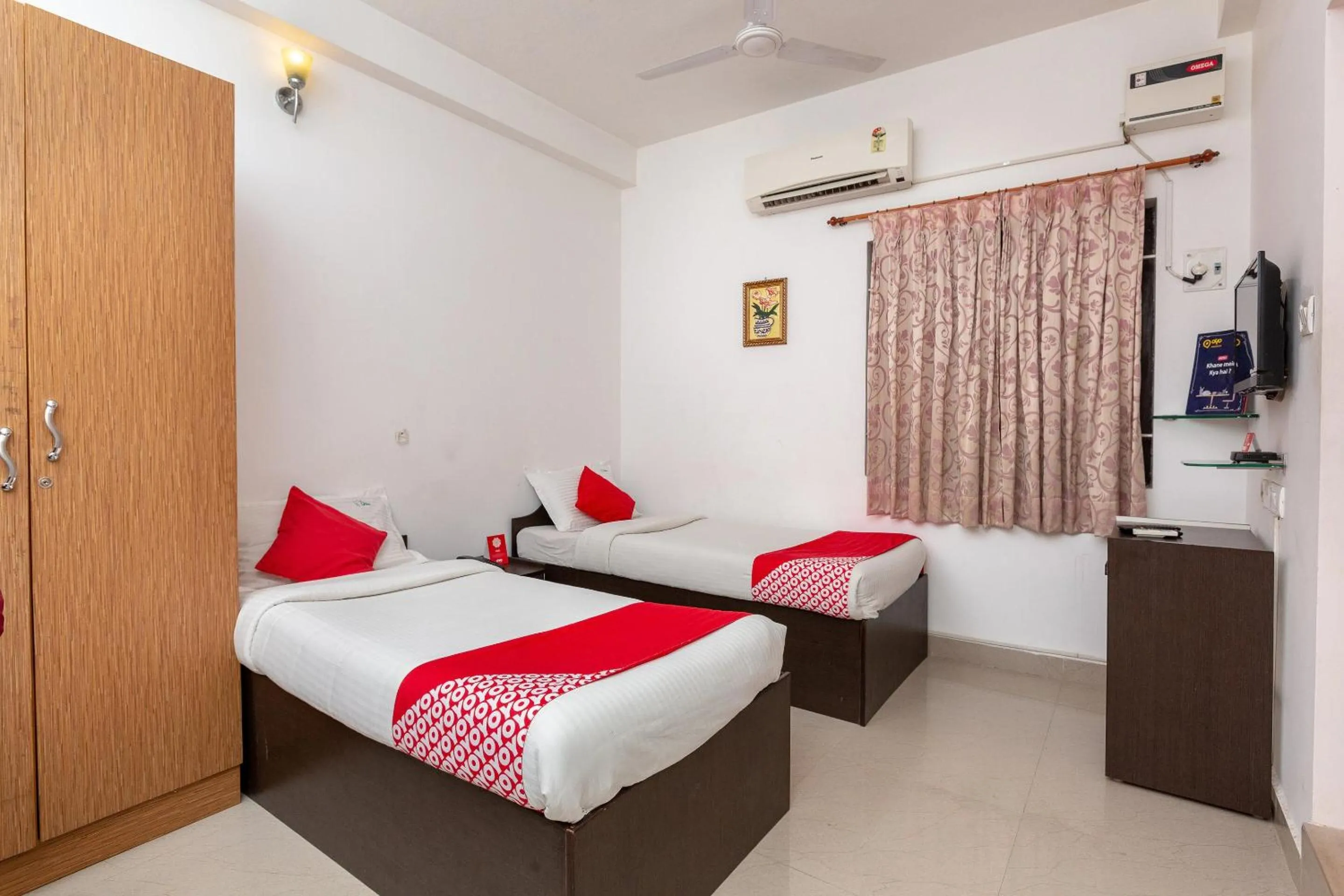 Bedroom in Olive Apartments