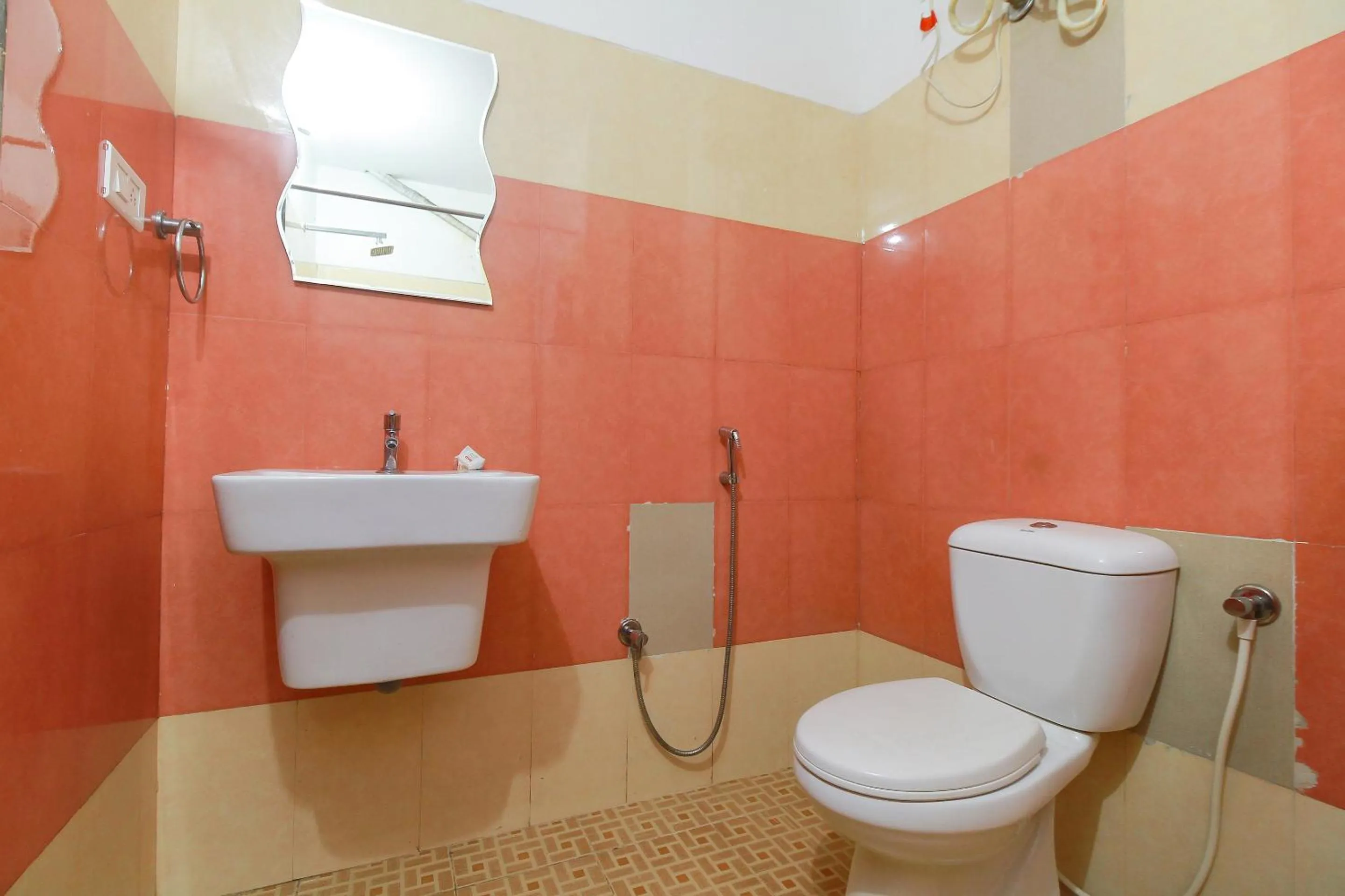 Toilet in Half Moon Residency Calicut