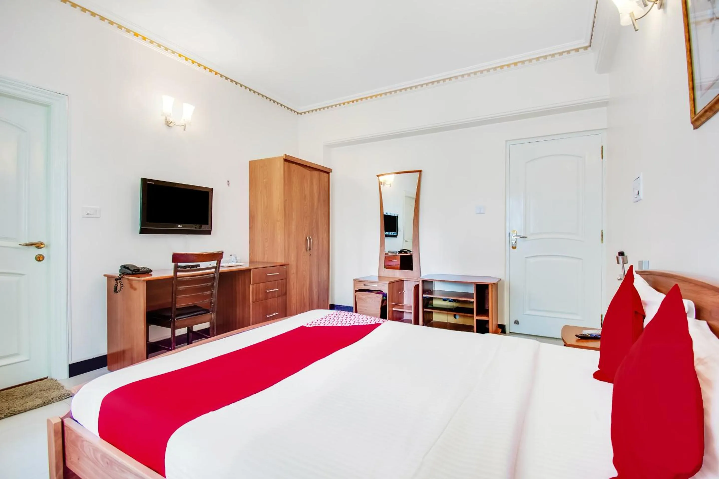 Bedroom, Bed in Super Hotel O Resida Elite Service Apartments Near Manipal hospital