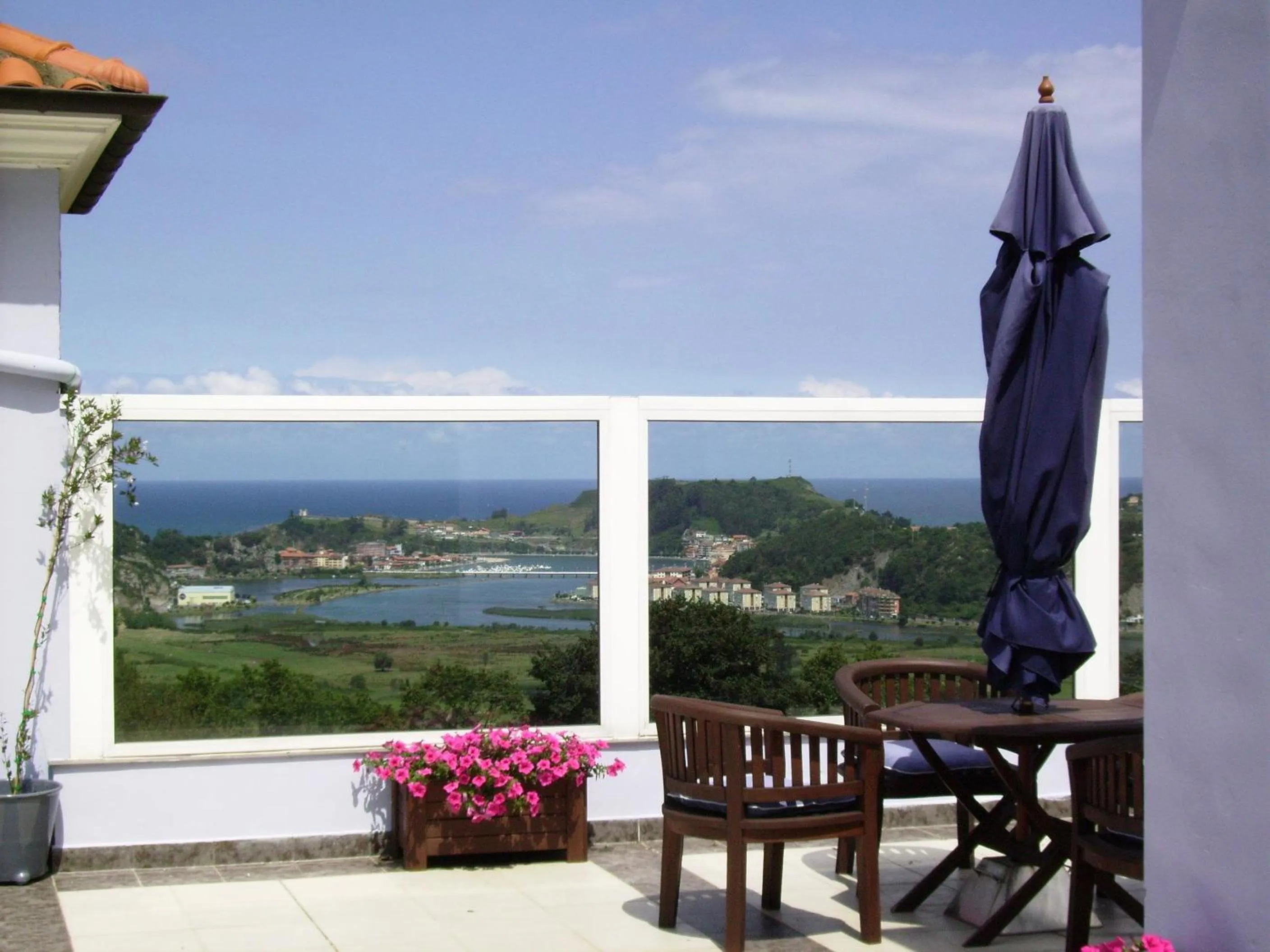 Garden in Hotel Mirador del Sella