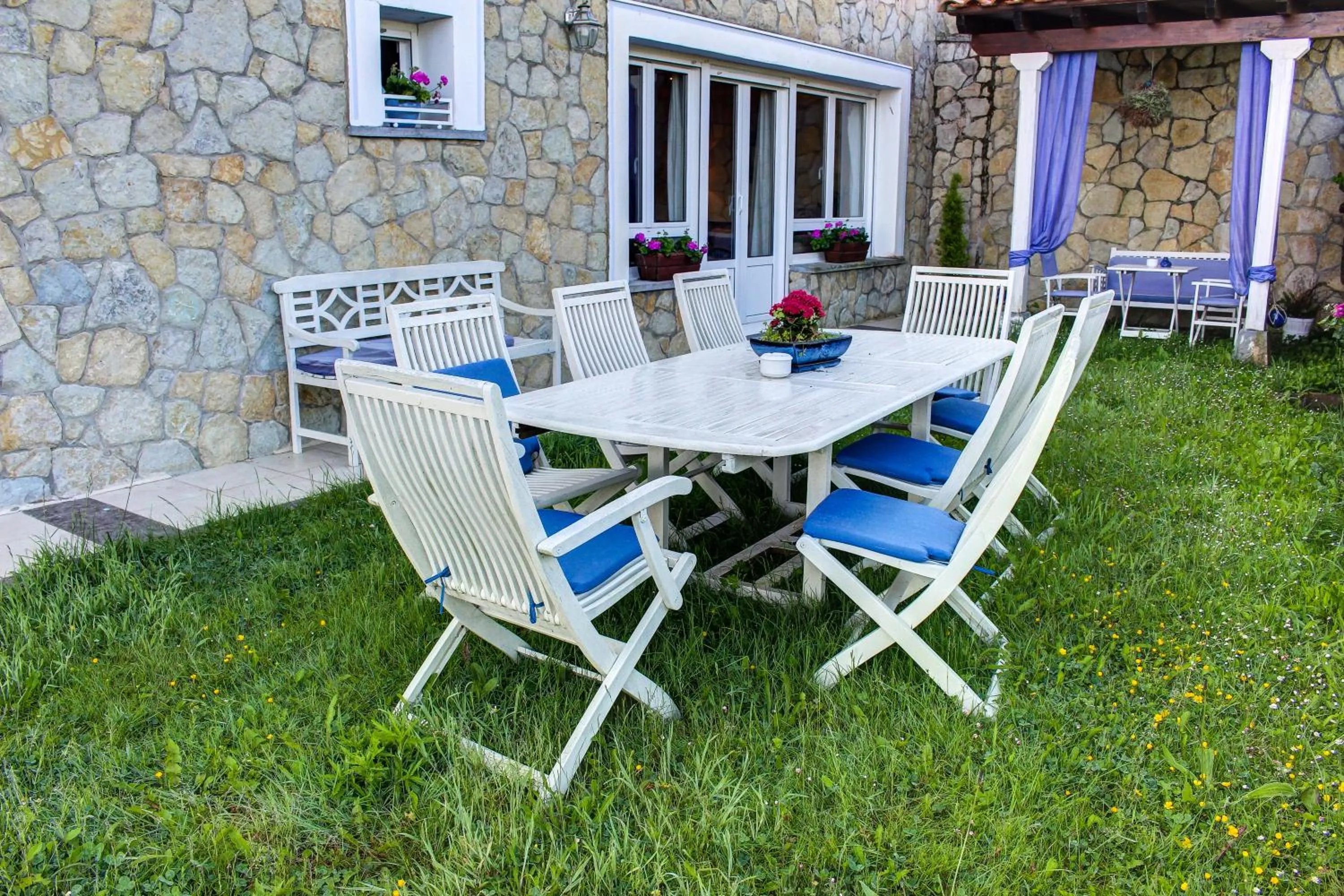 Garden in Hotel Mirador del Sella