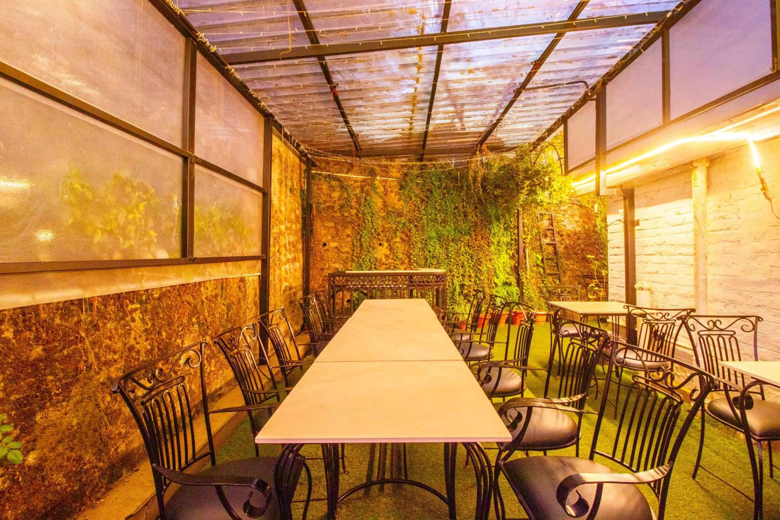 Dining area in Treebo The Alpine Heritage Residency