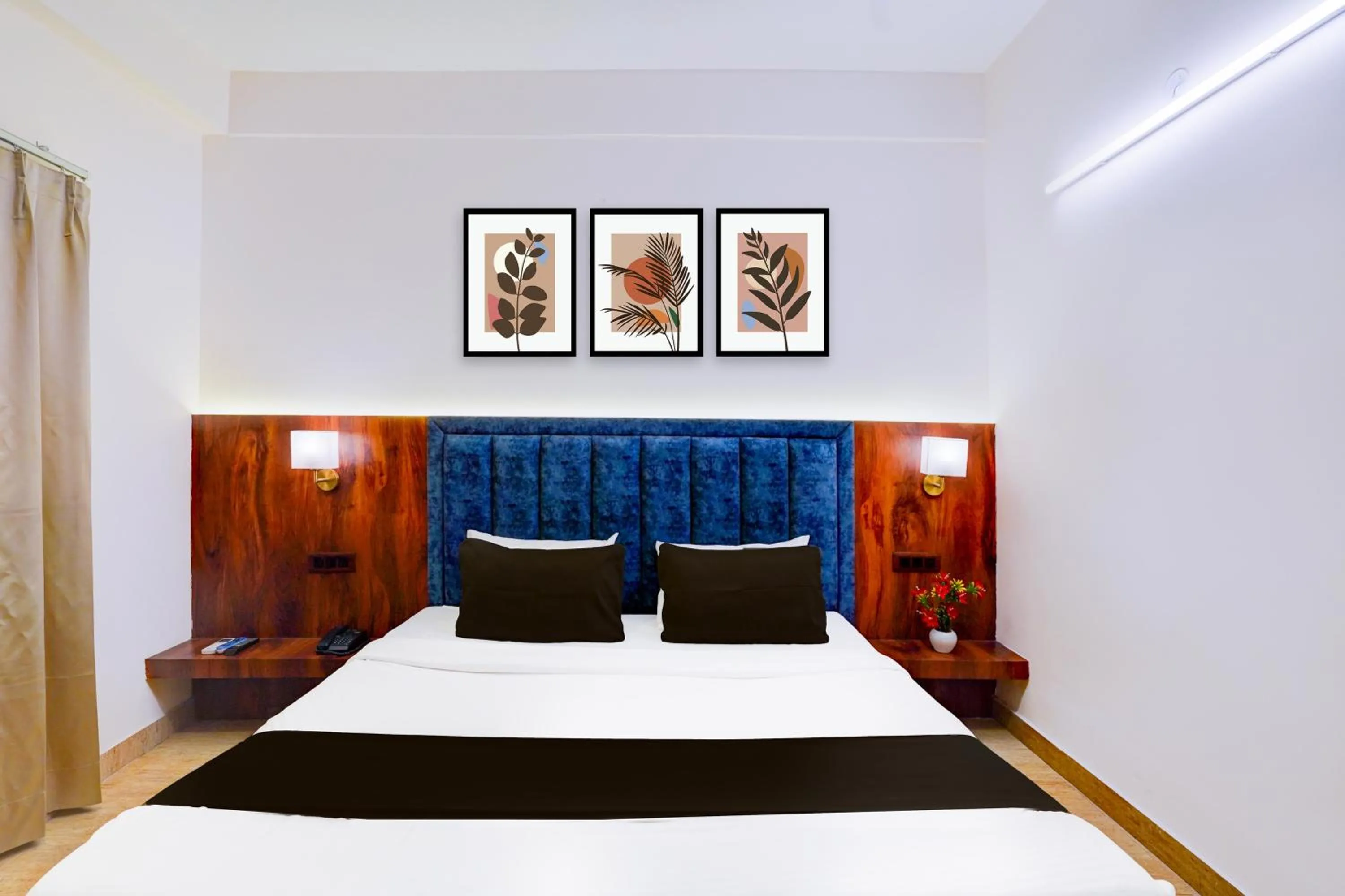 Bedroom, Bed in Super Townhouse Prince Chowk Near Railway Station