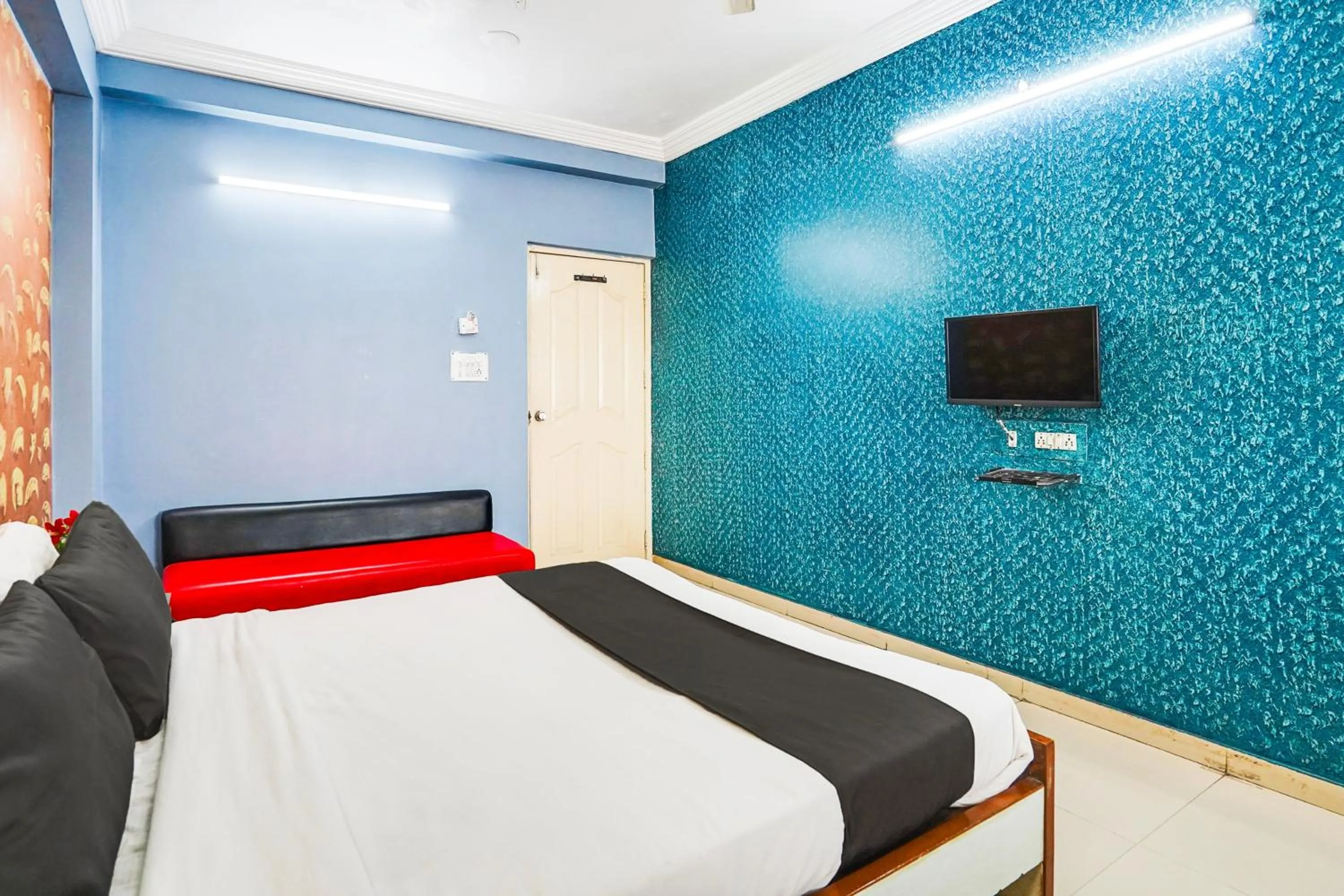Bedroom, Bed in Hotel O Vibrant Residency