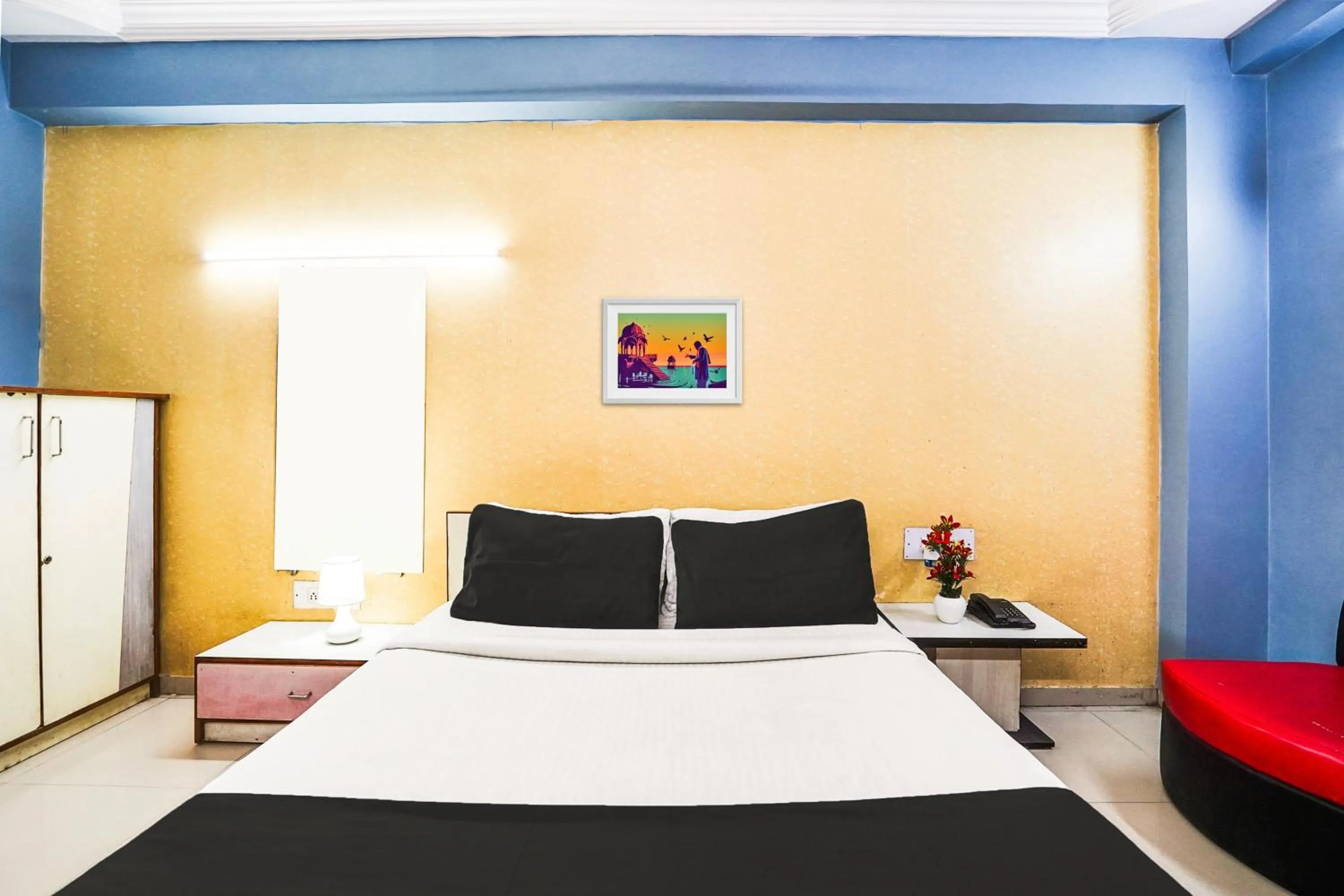 Bedroom, Bed in Super Hotel O Vibrant Residency