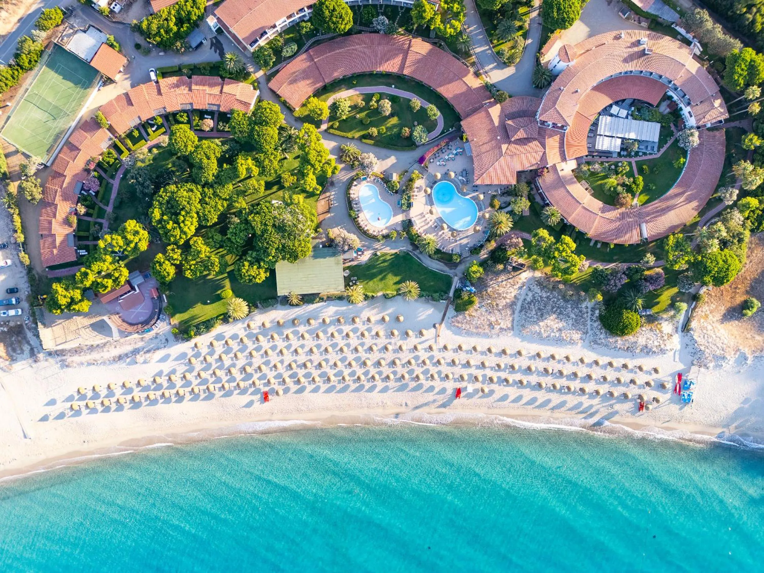 Day in Cormoran Hotel & Residence