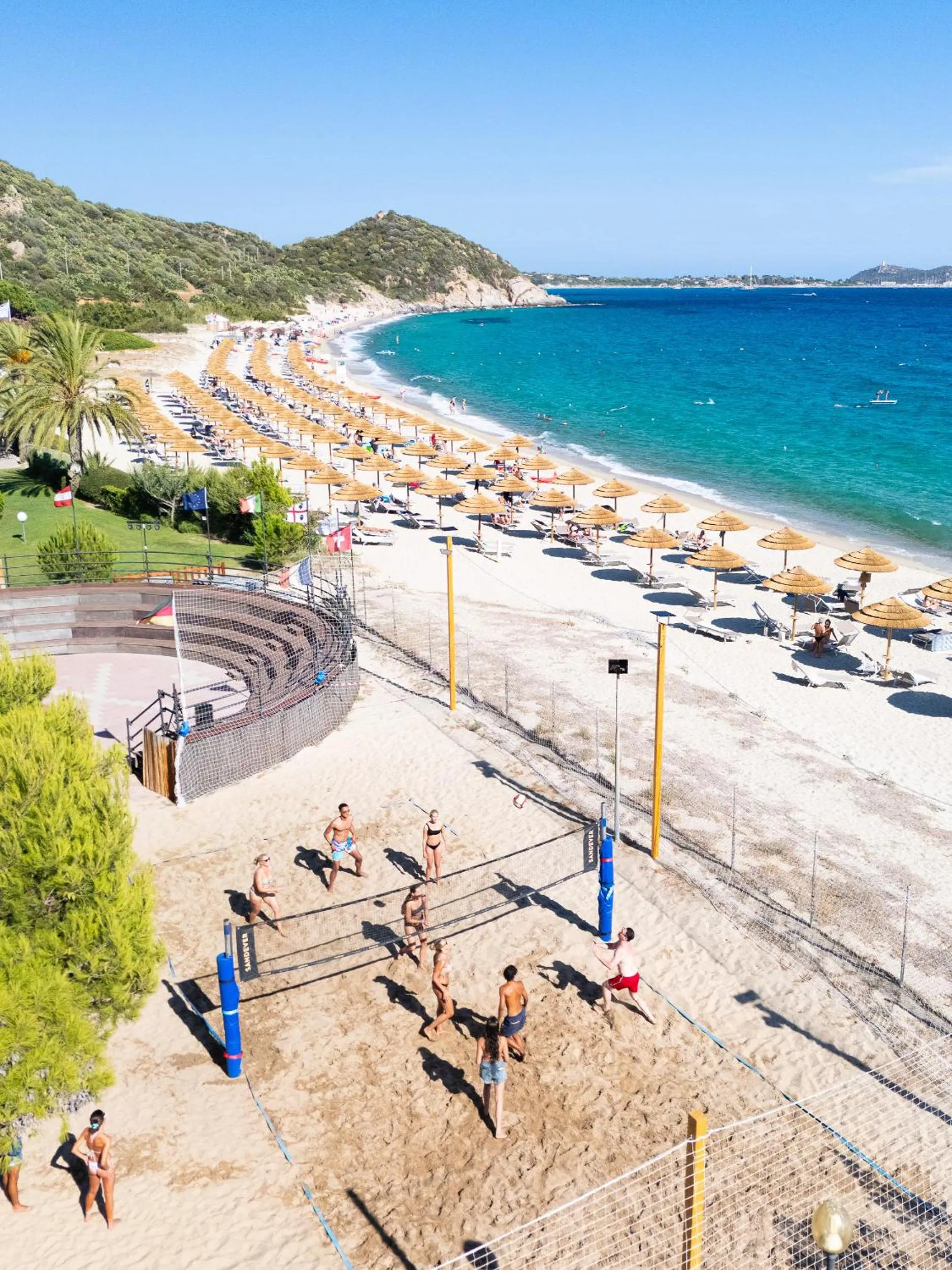 Nearby landmark in Cormoran Hotel & Residence