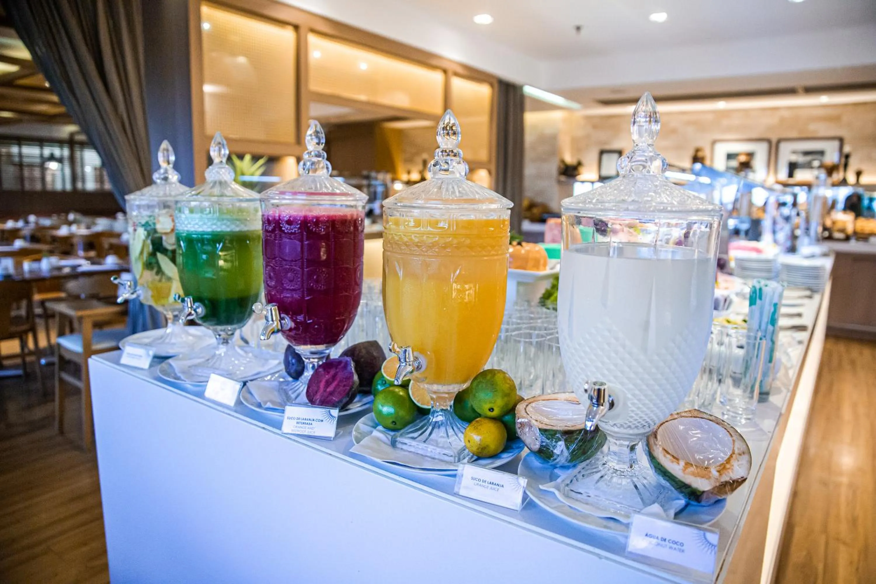 Buffet breakfast in Hotel Gran Marquise