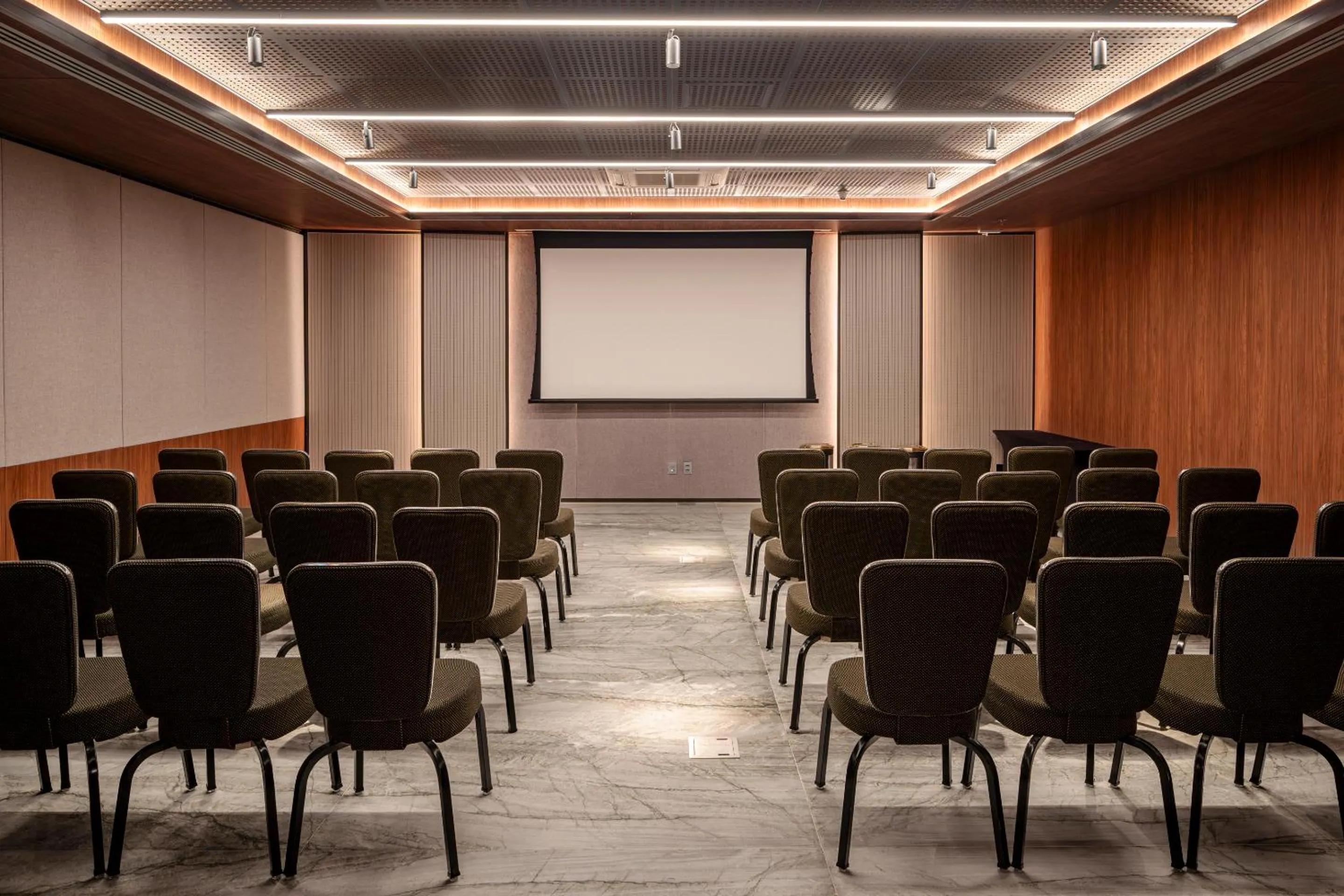 Meeting/conference room in Hotel Gran Marquise