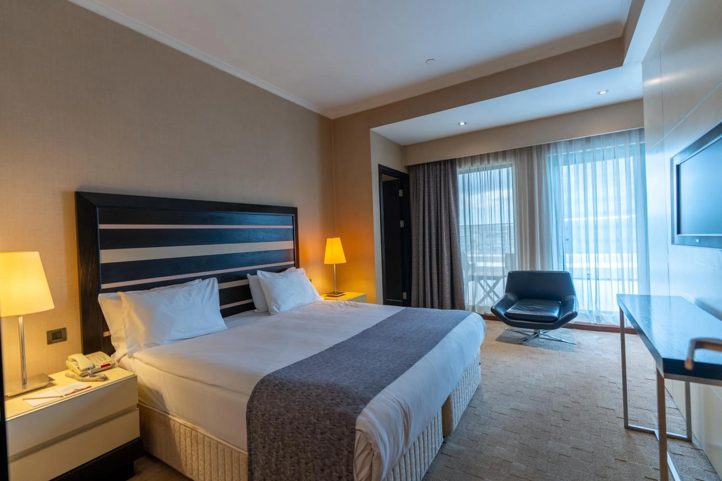 Bed in Sundance Hotel Istanbul