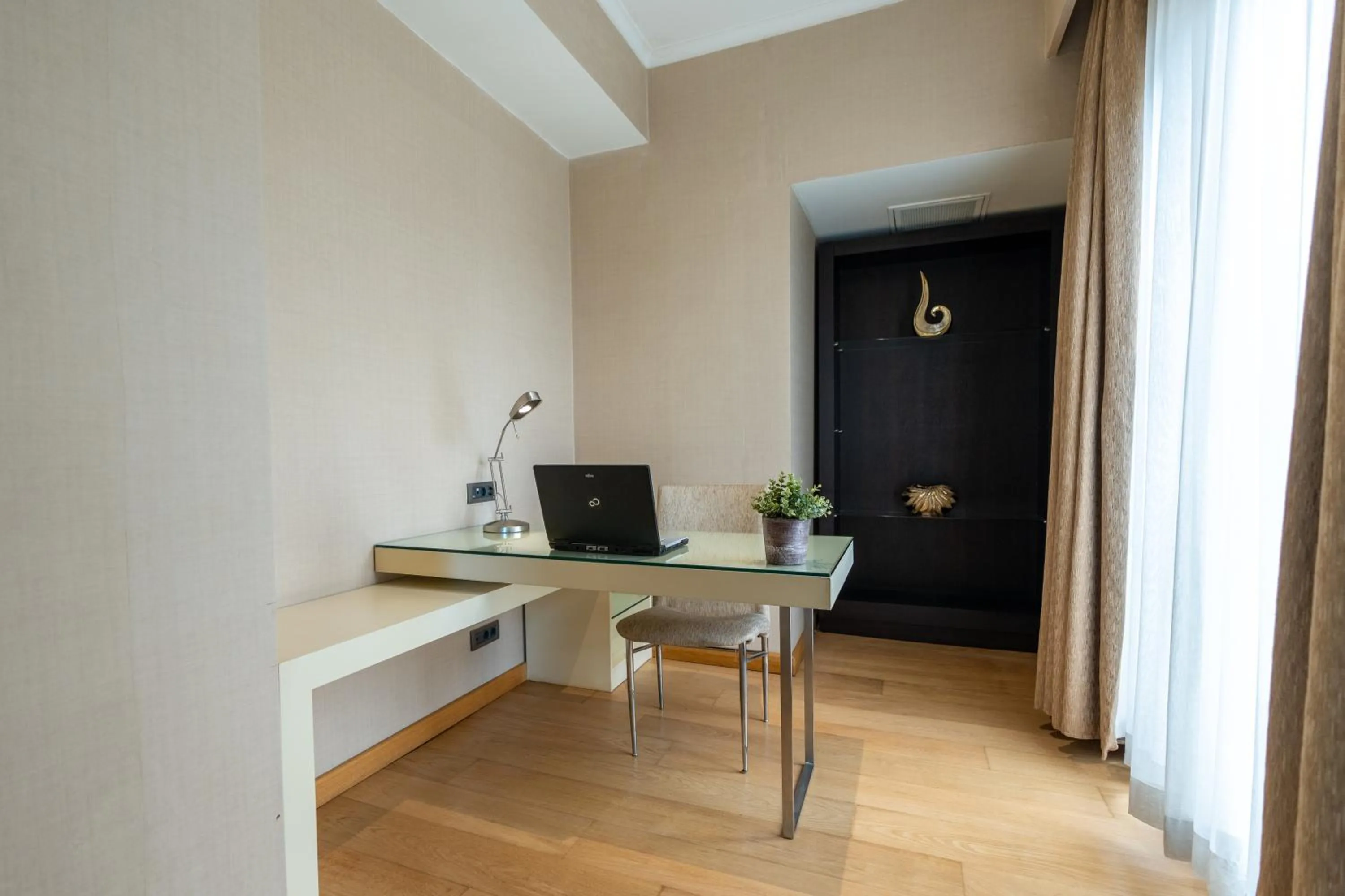 Business facilities in Sundance Hotel Istanbul