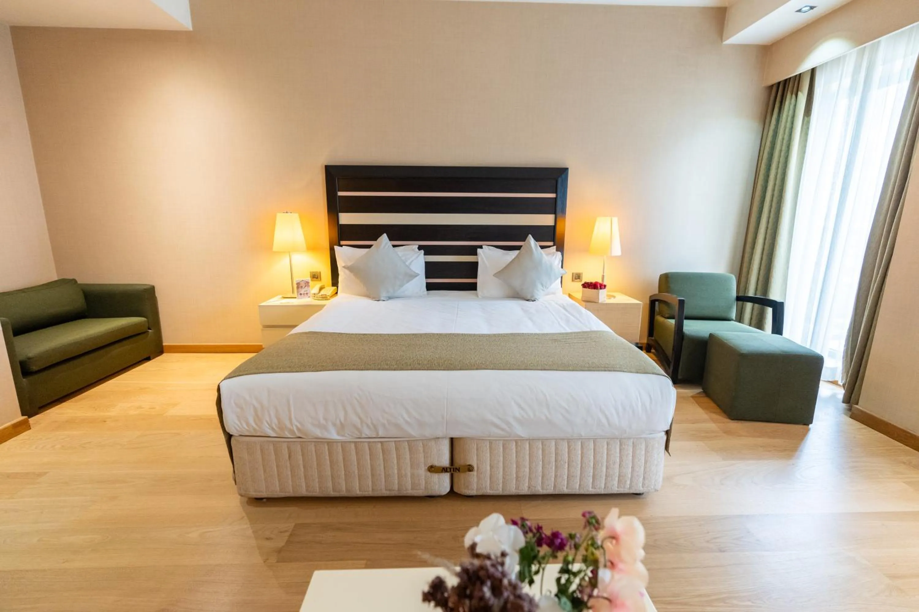 Bed in Sundance Hotel Istanbul