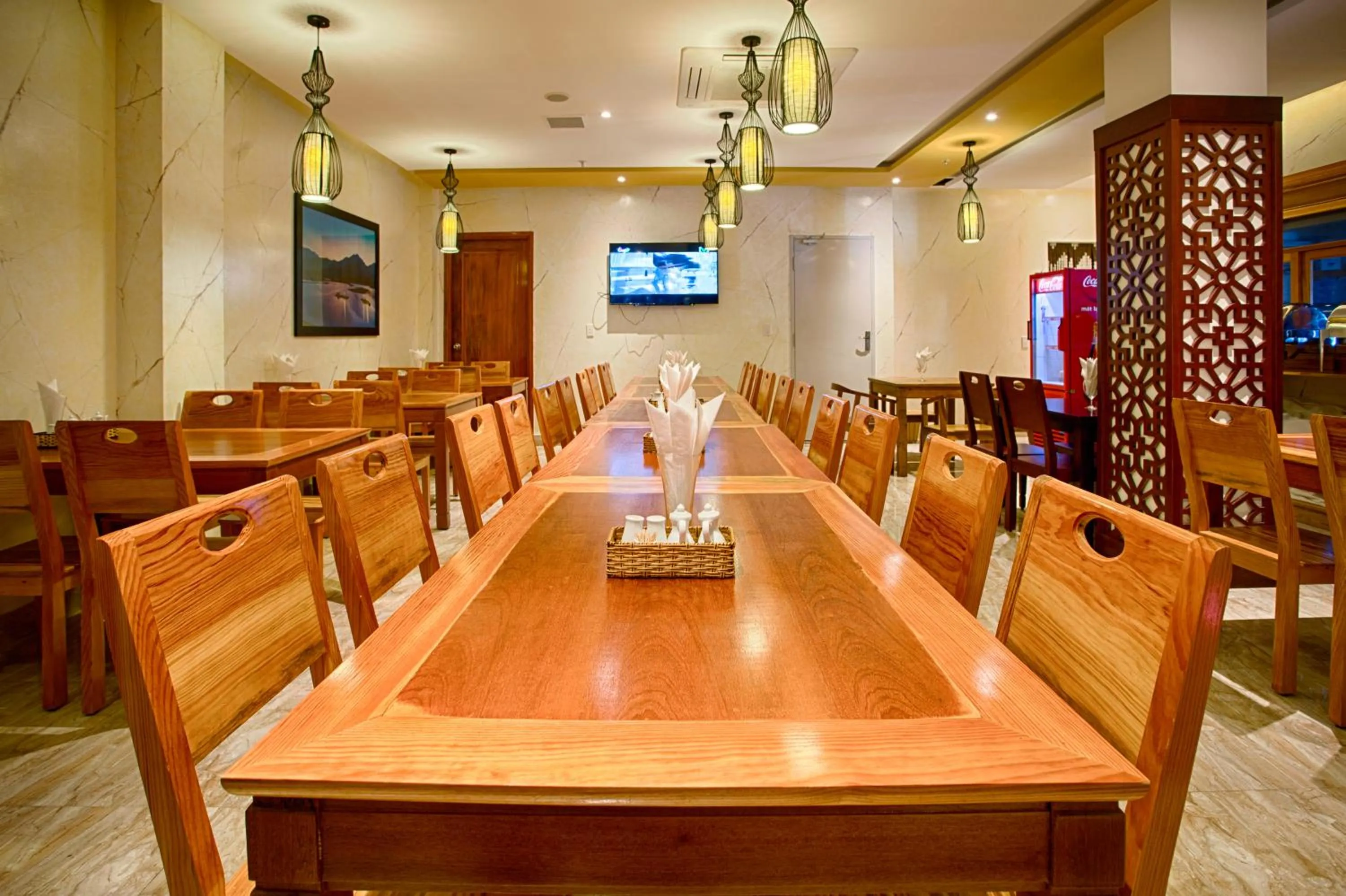 Restaurant/places to eat in Titan Hotel Da Nang