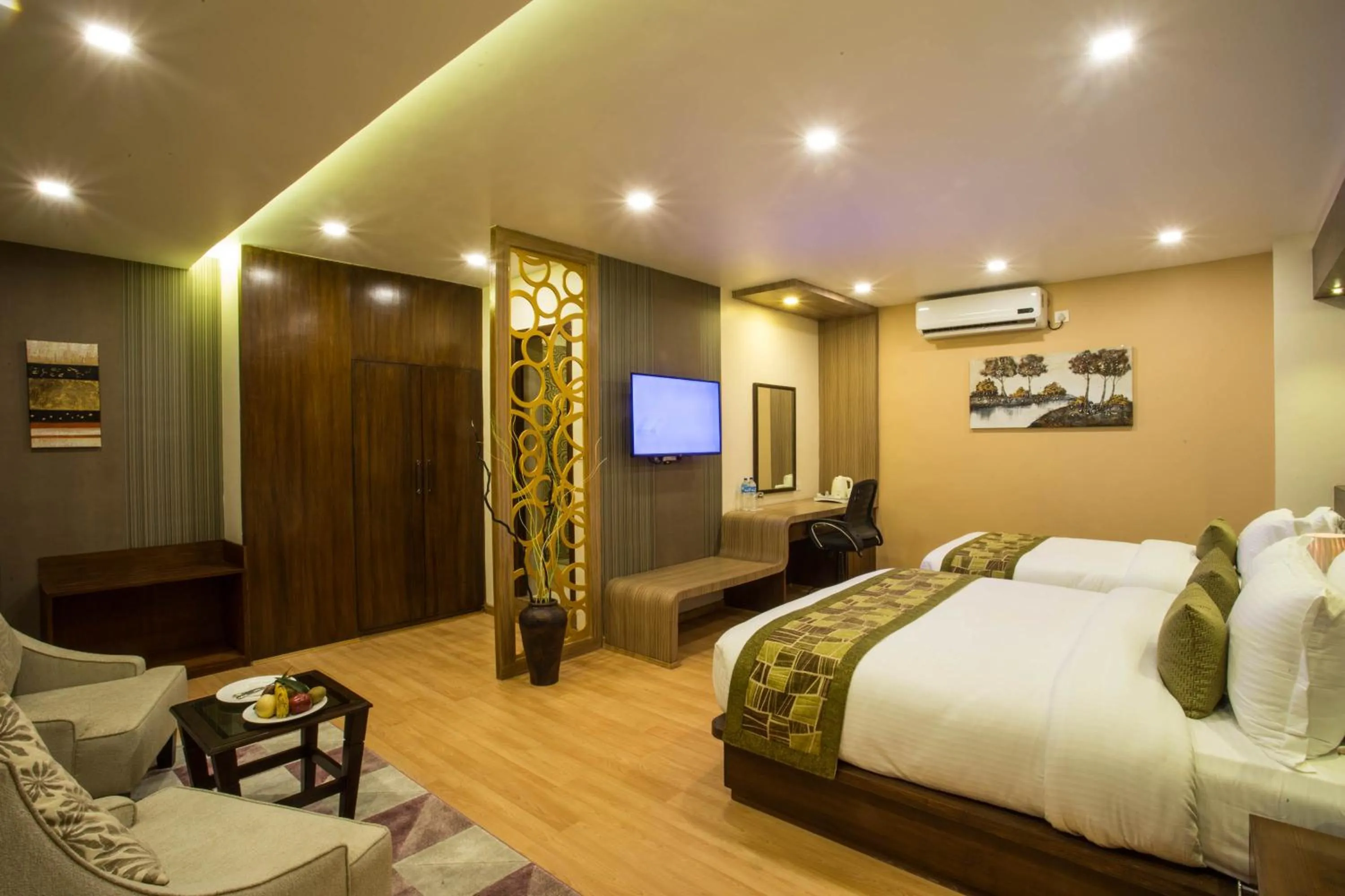 Communal lounge/ TV room in Yatri Suites and Spa