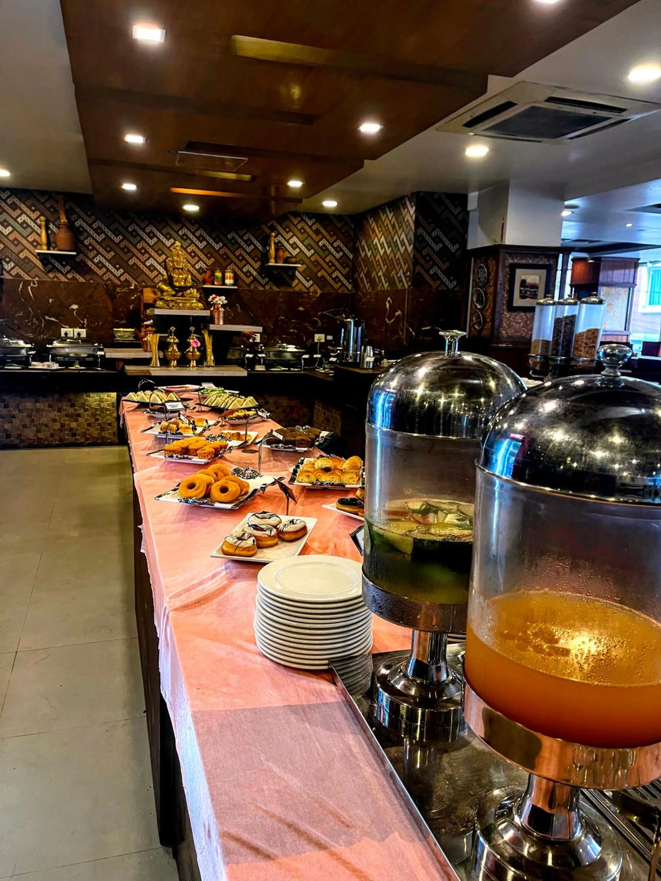 Buffet breakfast in Yatri Suites and Spa