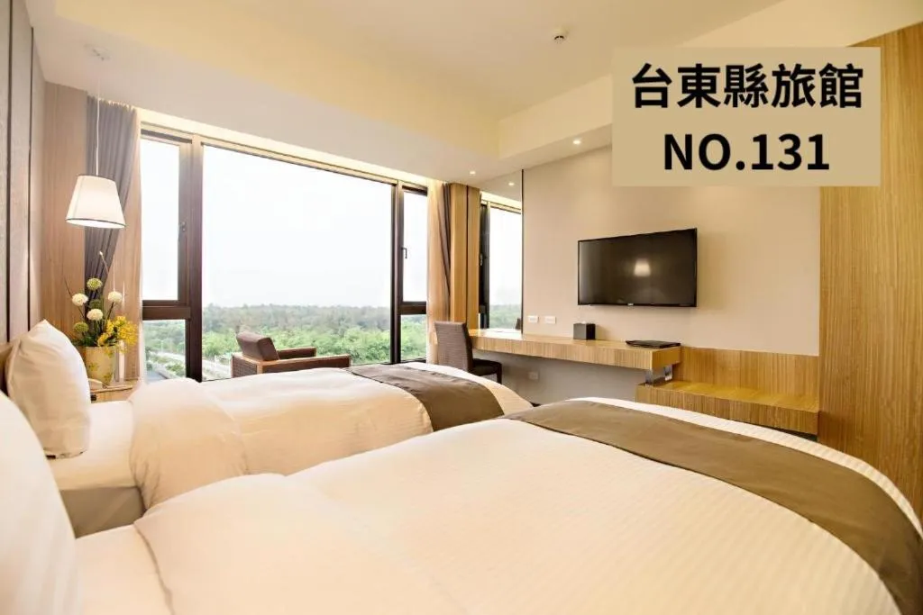 Day, Bed in Kaishen Starlight Hotel