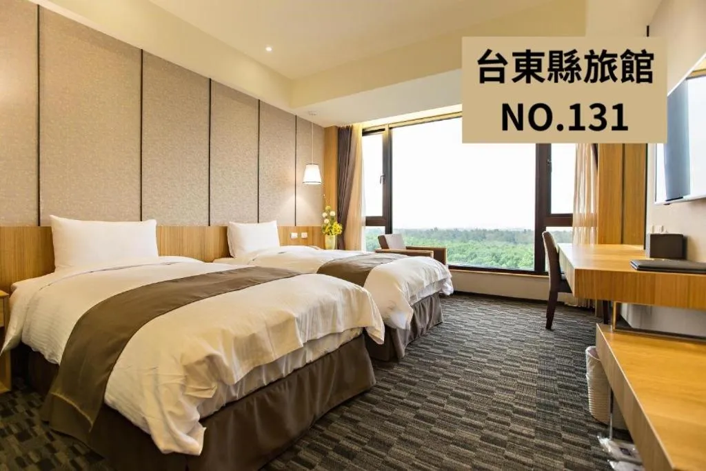 Photo of the whole room, Bed in Kaishen Starlight Hotel