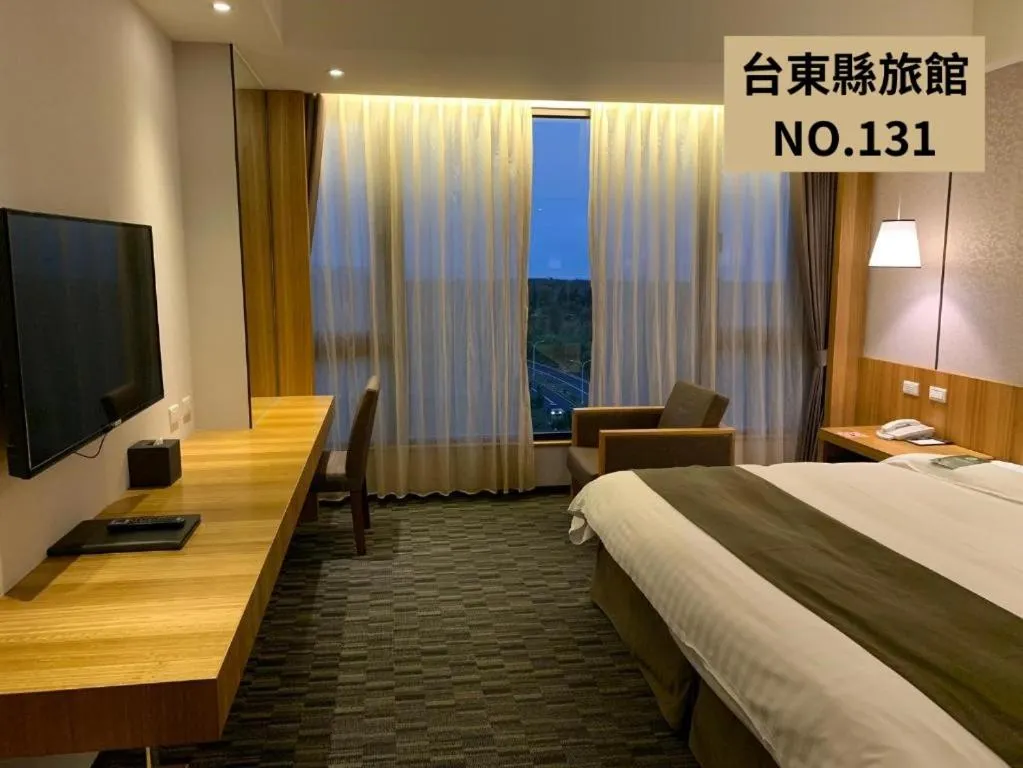 Photo of the whole room, Bed in Kaishen Starlight Hotel