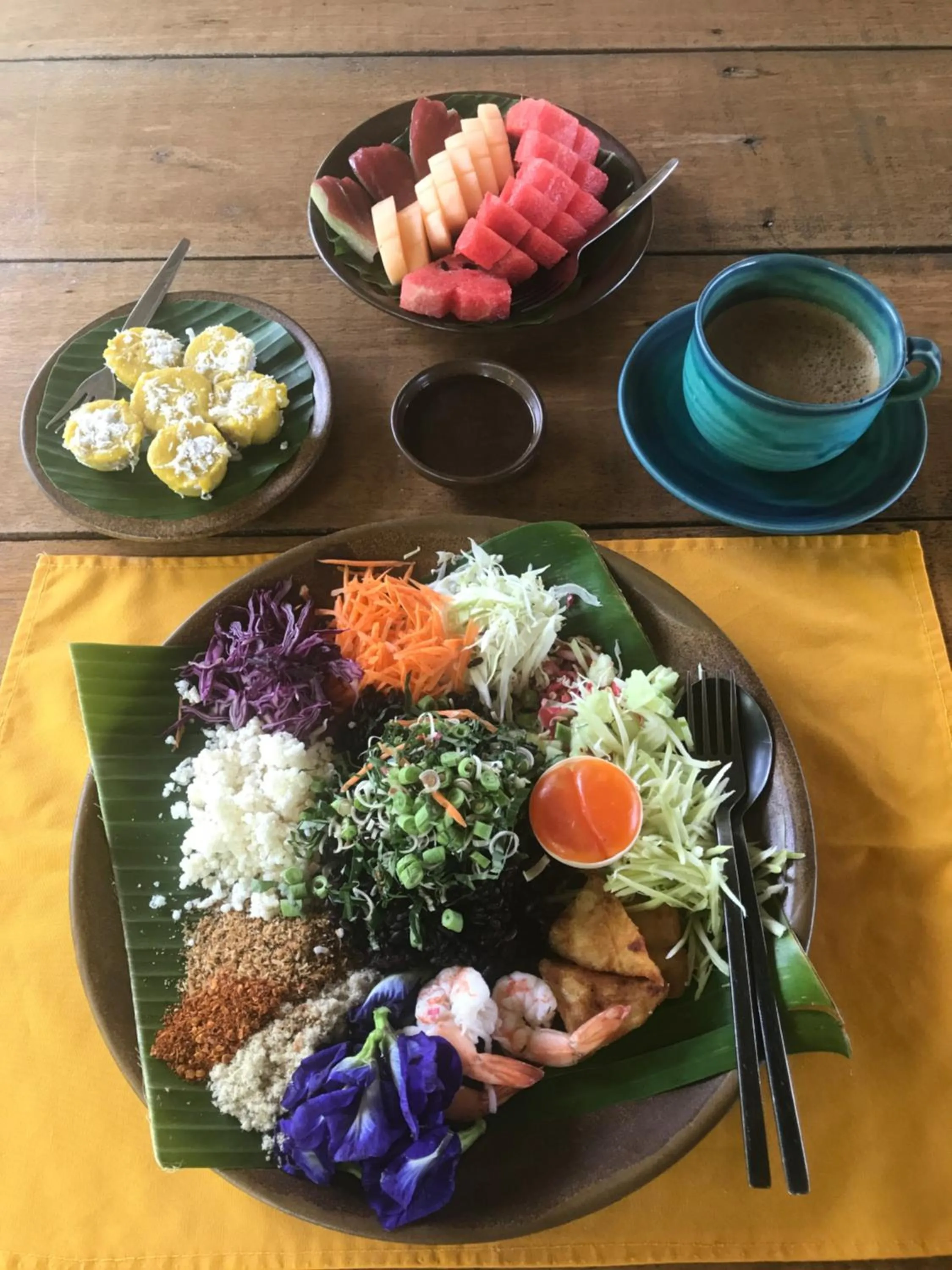 Asian breakfast in Thap Pala Cottage