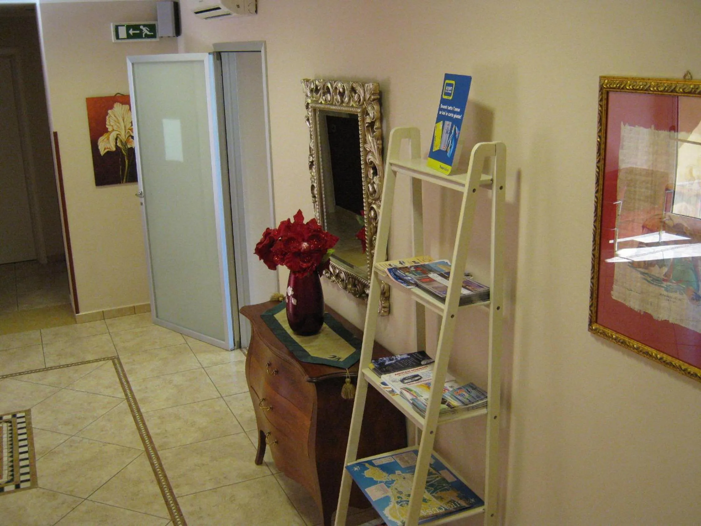 Lobby or reception in Hotel San Martino