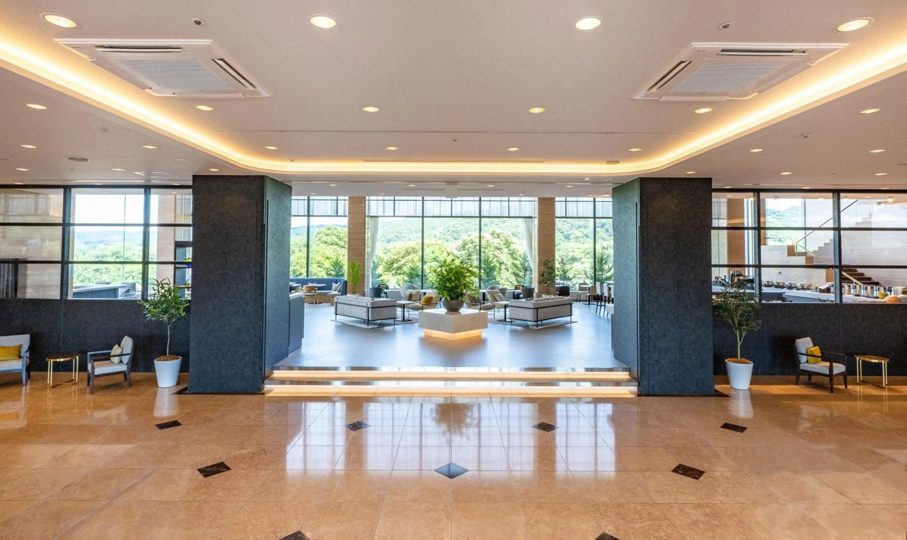 Property building in ANA Holiday Inn Iwate Kitakami by IHG