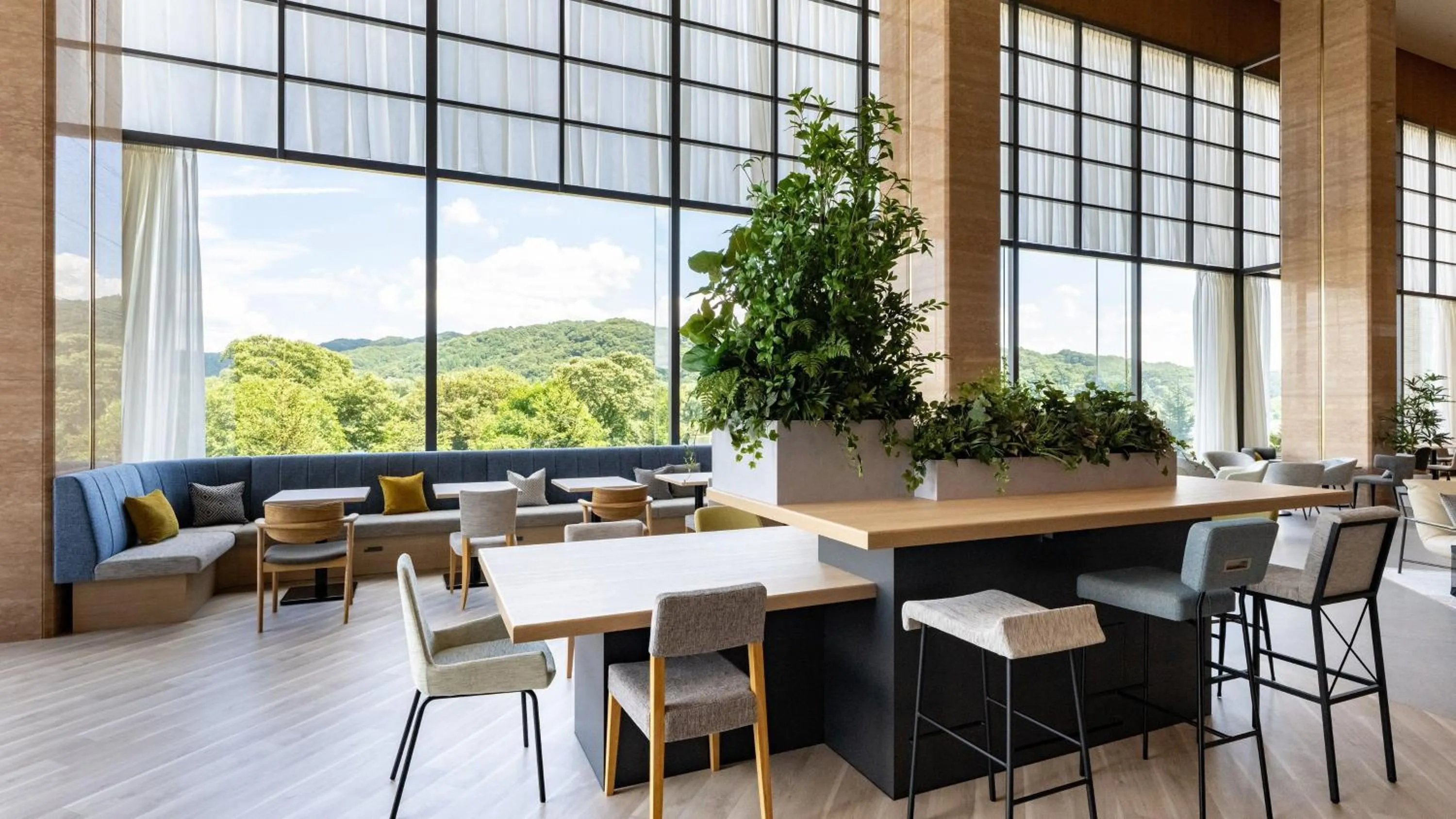 Restaurant/places to eat in ANA Holiday Inn Iwate Kitakami by IHG