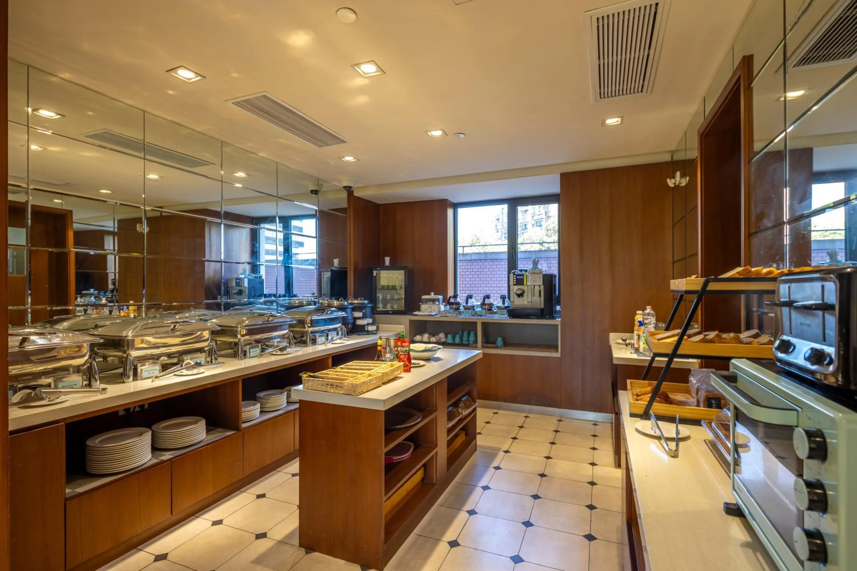 Breakfast in Green Court Place Jingqiao Middle Ring Shanghai