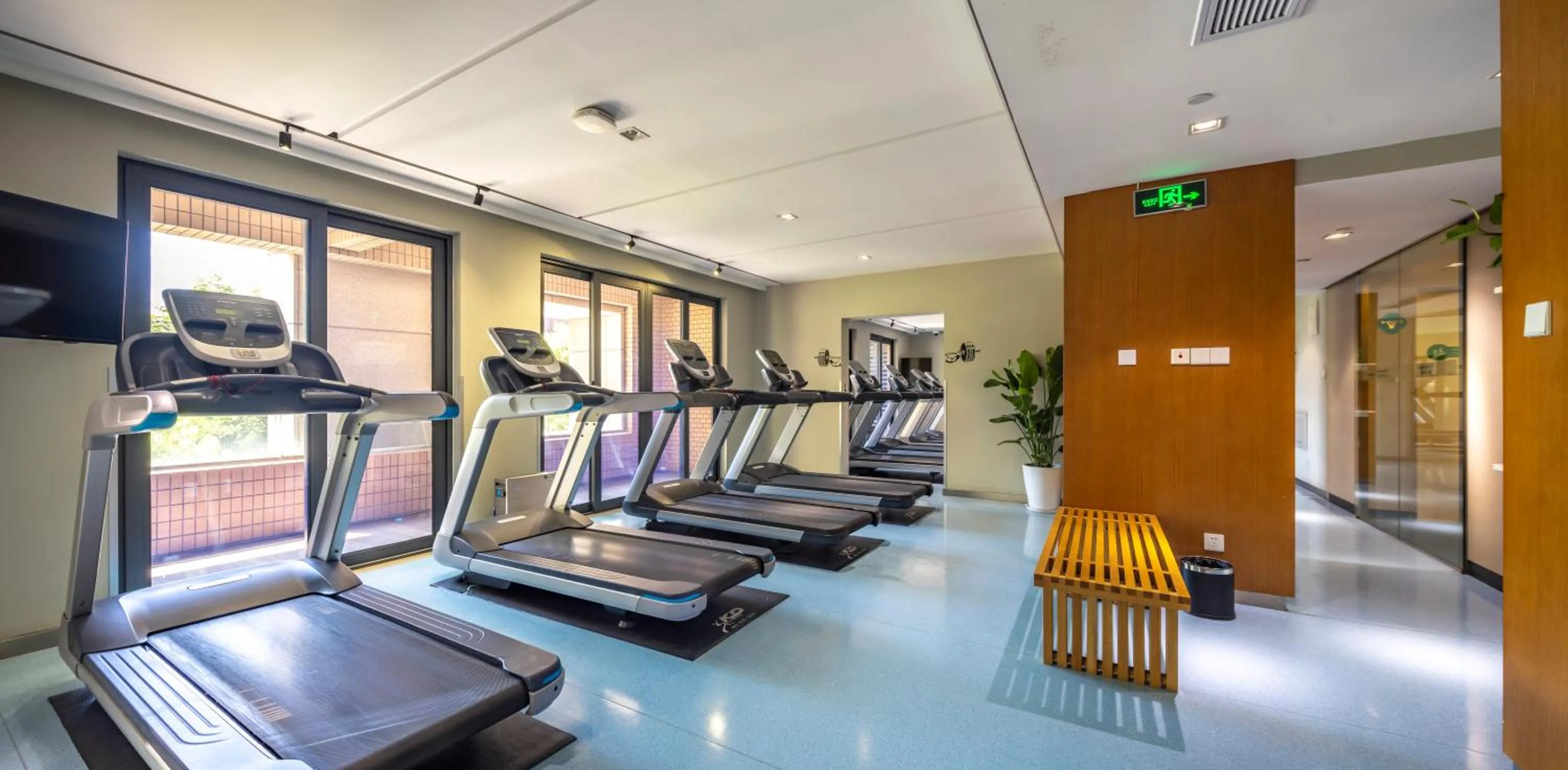 Fitness centre/facilities in Green Court Place Jingqiao Middle Ring Shanghai