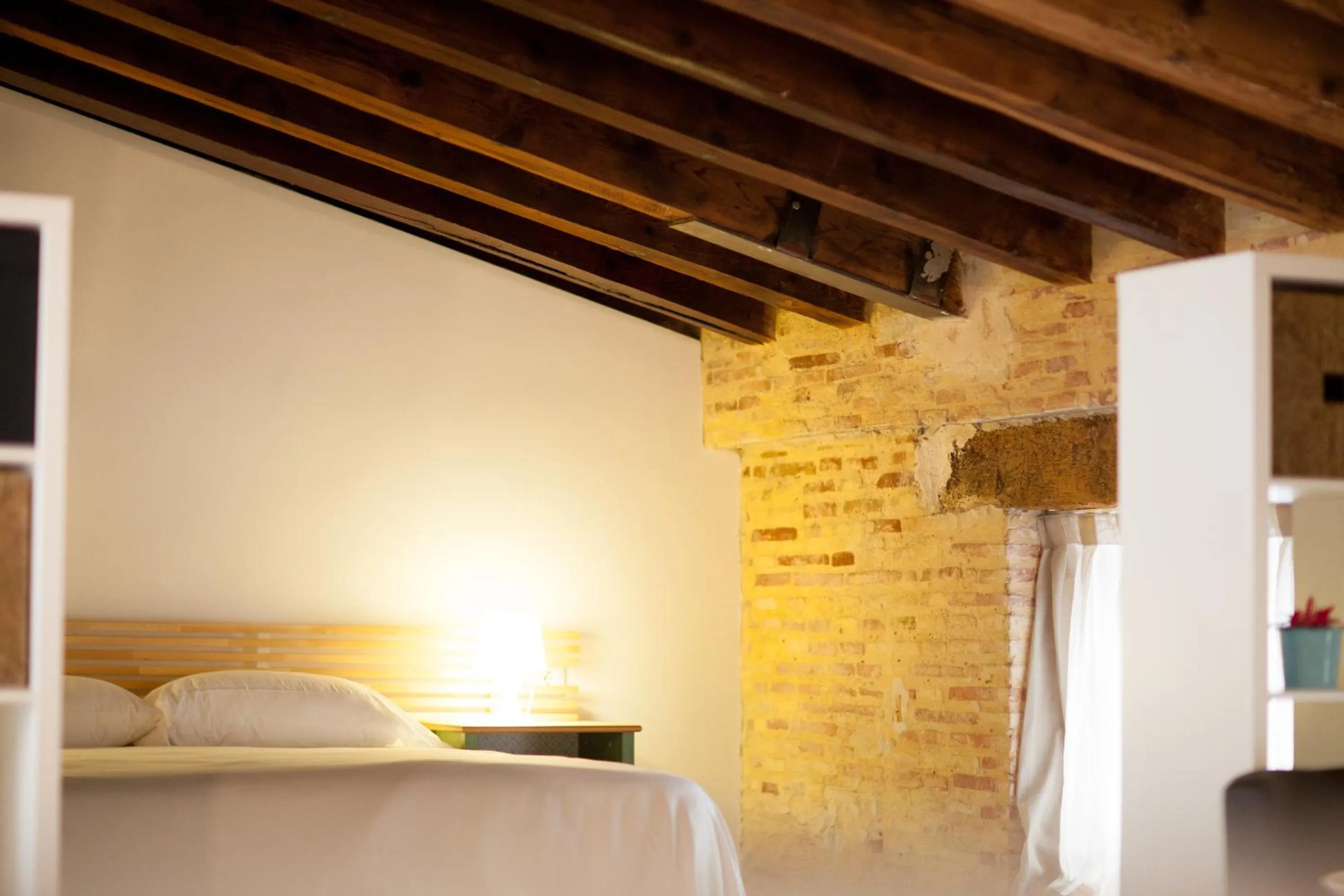 Photo of the whole room, Bed in Host & Home