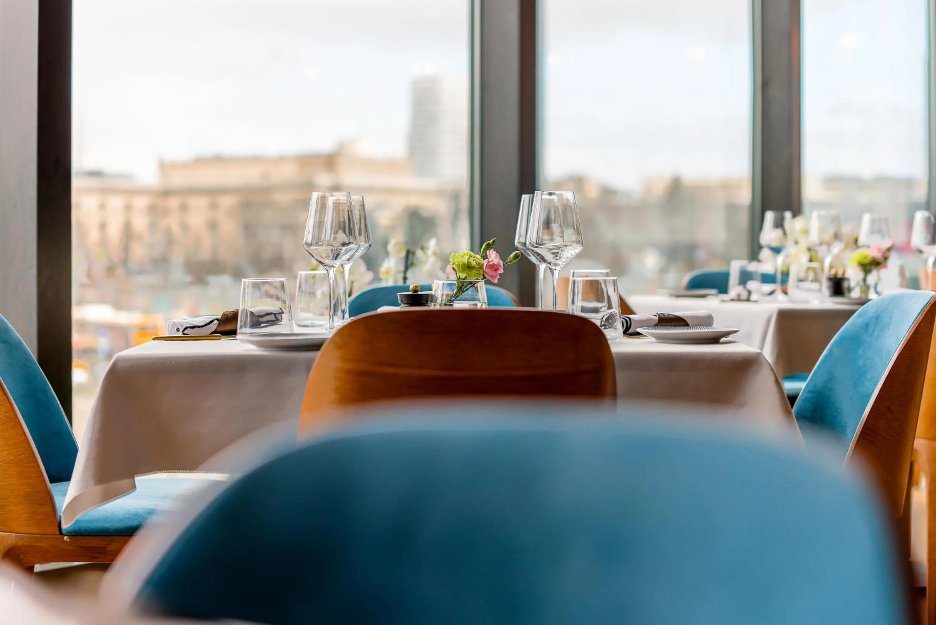 Restaurant/places to eat in Warsaw Presidential Hotel