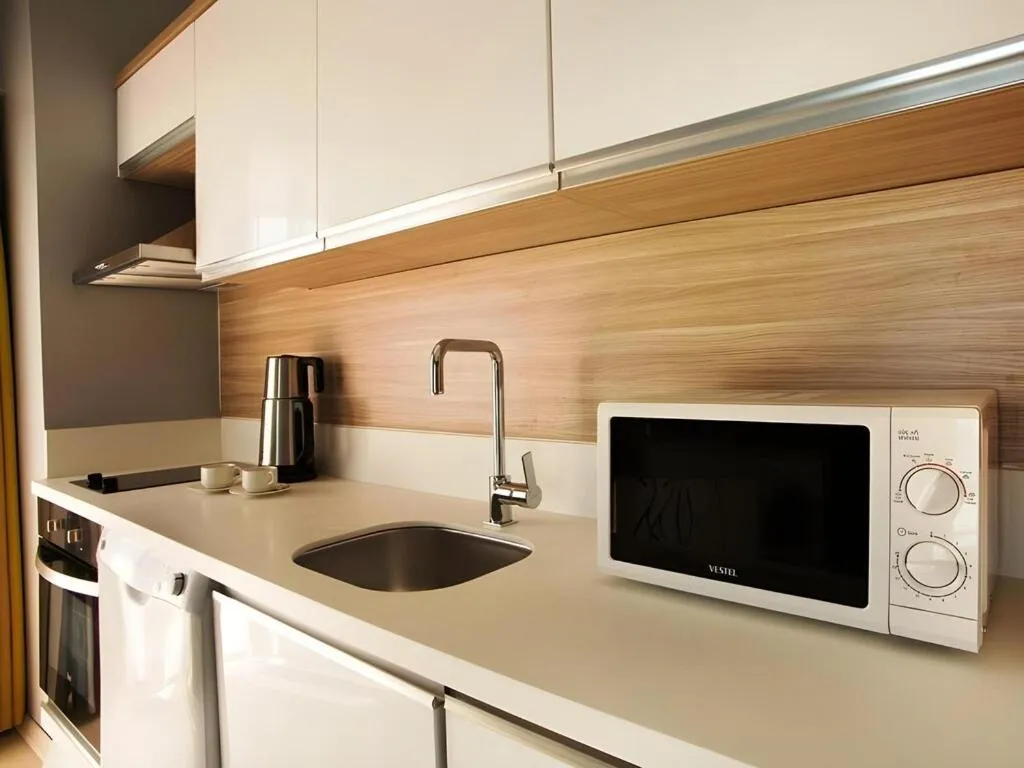 Kitchen or kitchenette in Serenity Suites Istanbul Airport